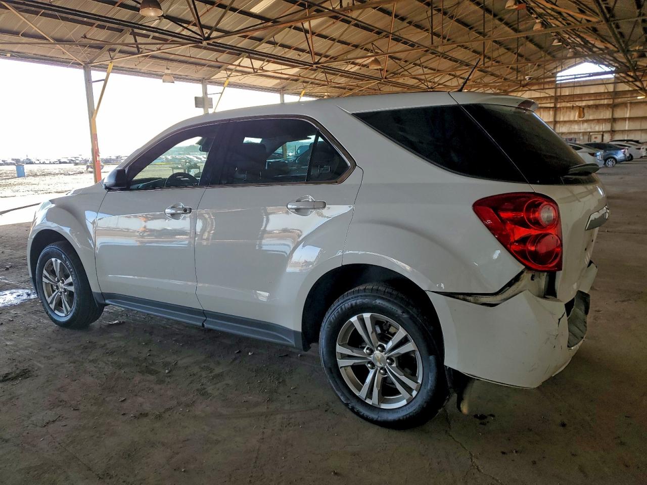 2014 CHEVROLET EQUINOX LS photo 2