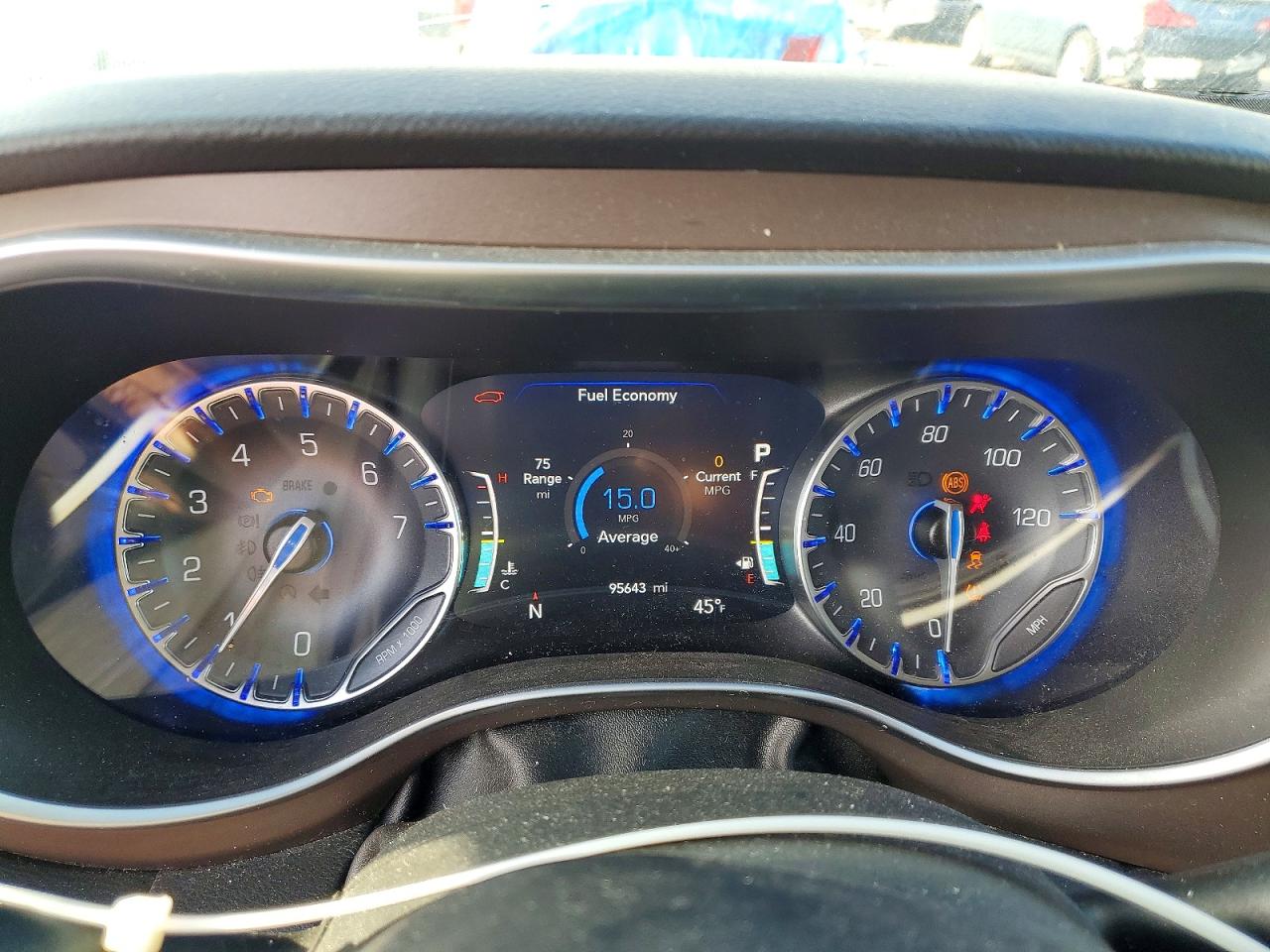 2019 CHRYSLER PACIFICA TOURING L PLUS photo 17