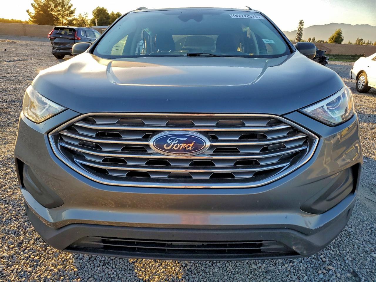 2021 FORD EDGE SE photo 5