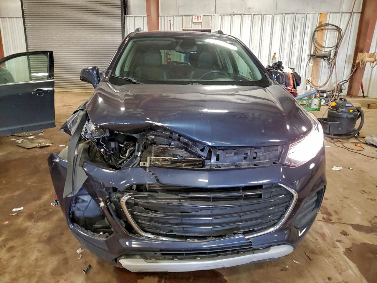 2018 CHEVROLET TRAX 1LT photo 5