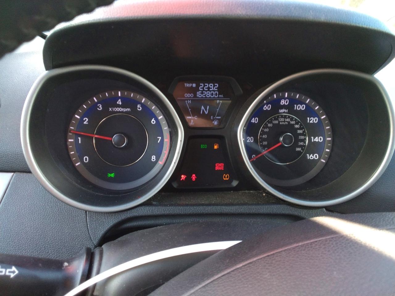 2012 HYUNDAI ELANTRA GLS photo 9