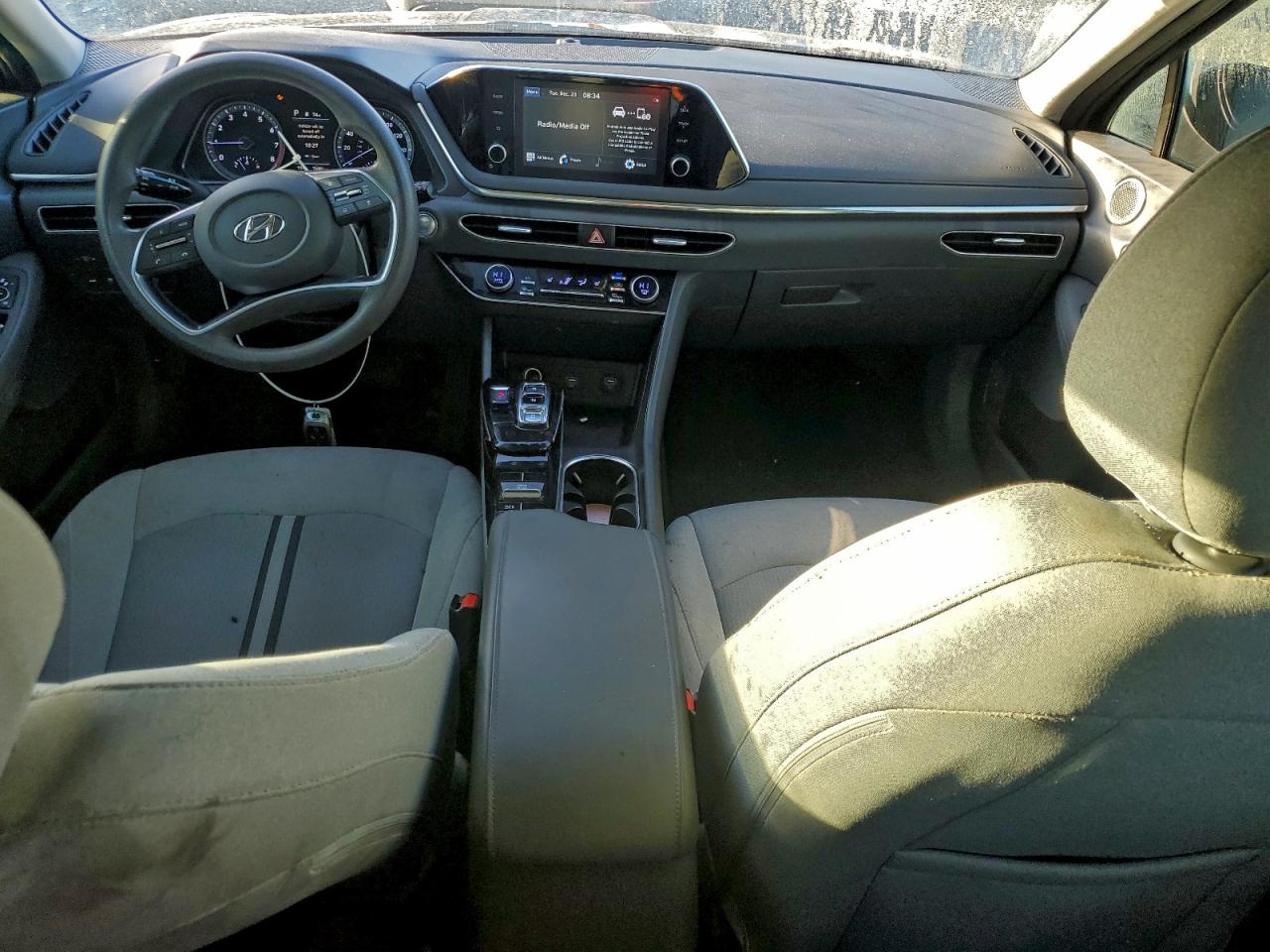 2020 HYUNDAI SONATA SEL photo 8