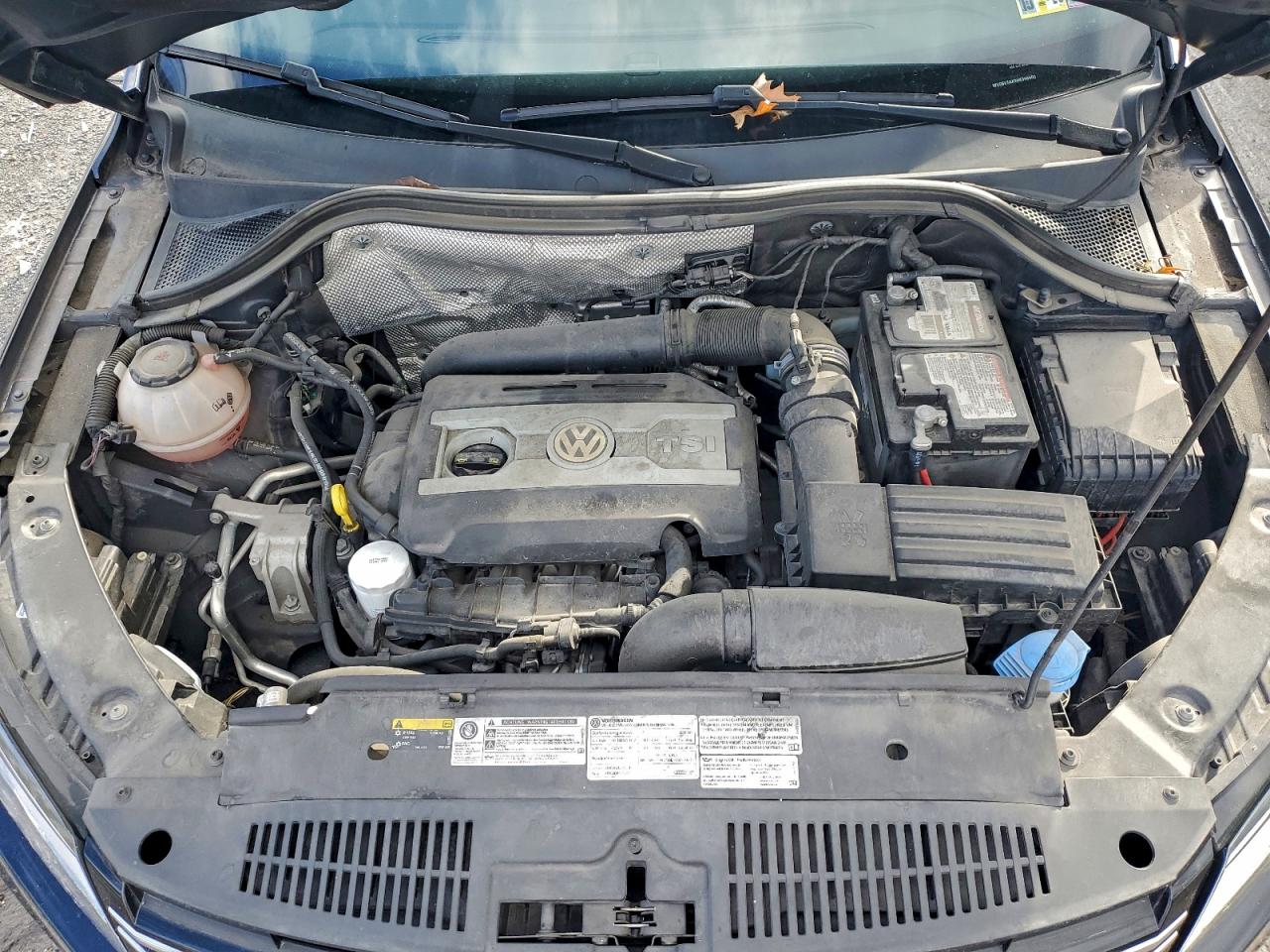 2017 VOLKSWAGEN TIGUAN S photo 12