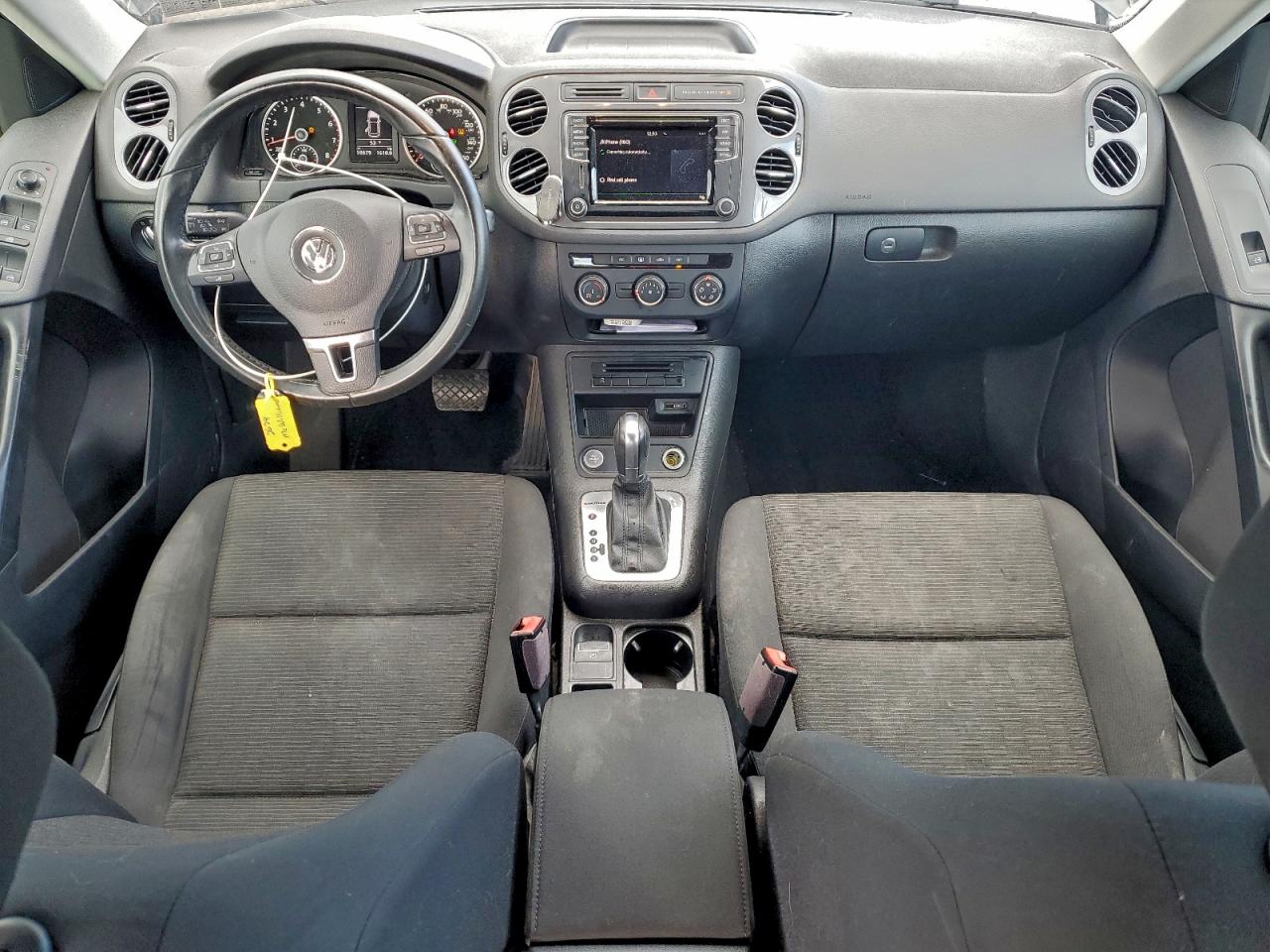2017 VOLKSWAGEN TIGUAN S photo 8