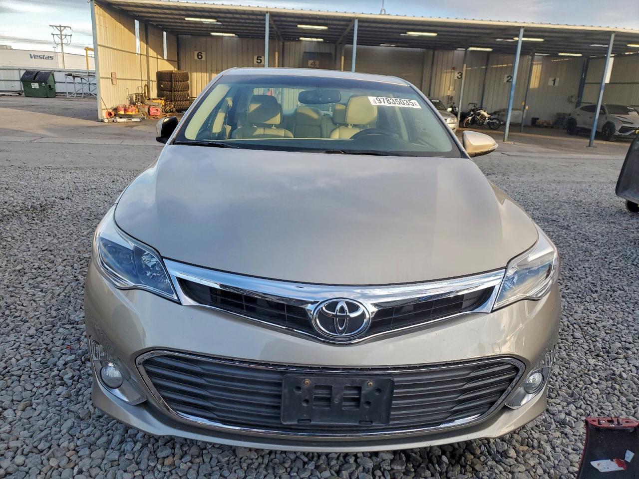 2013 TOYOTA AVALON BASE photo 9
