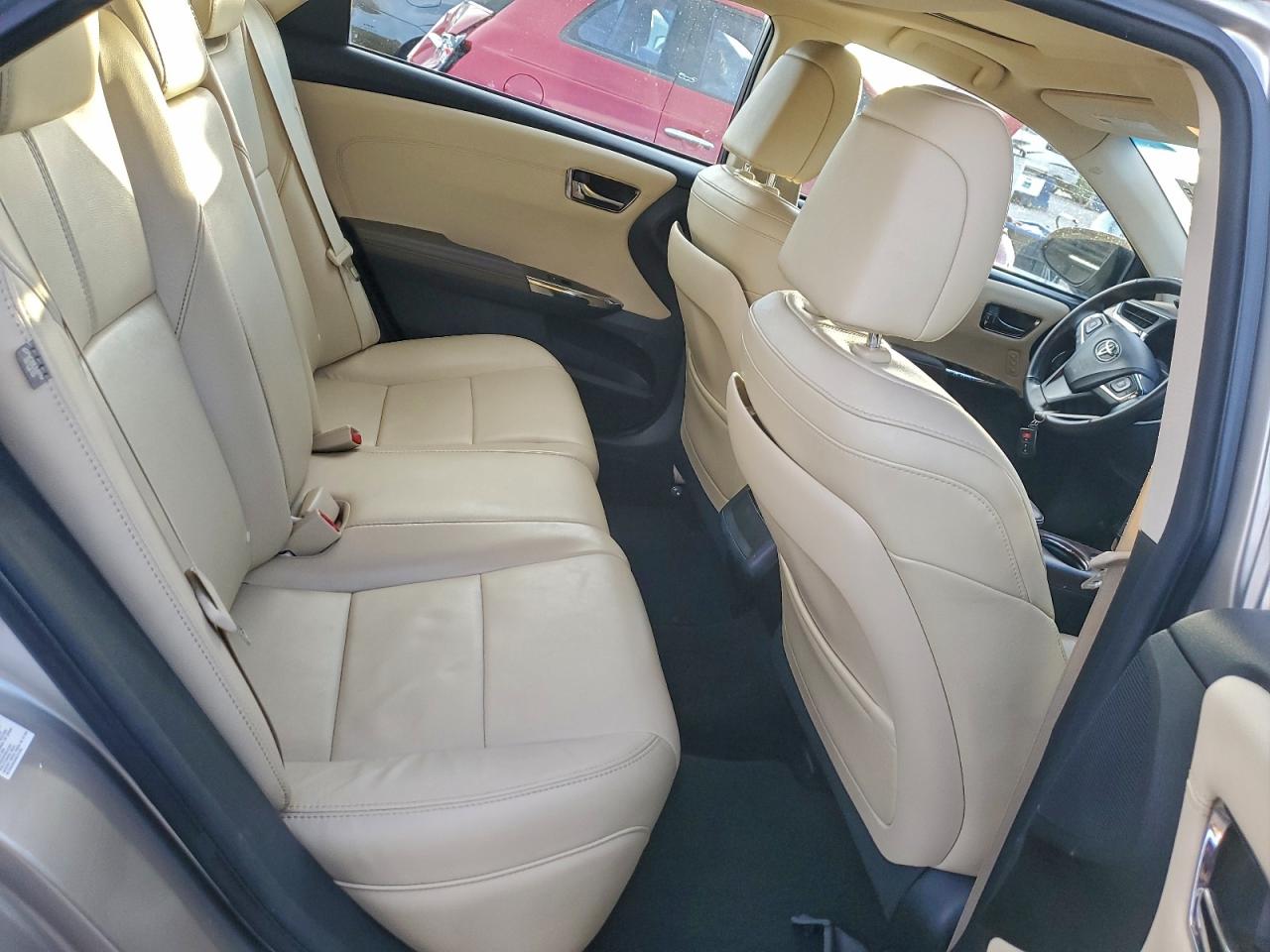 2013 TOYOTA AVALON BASE photo 19