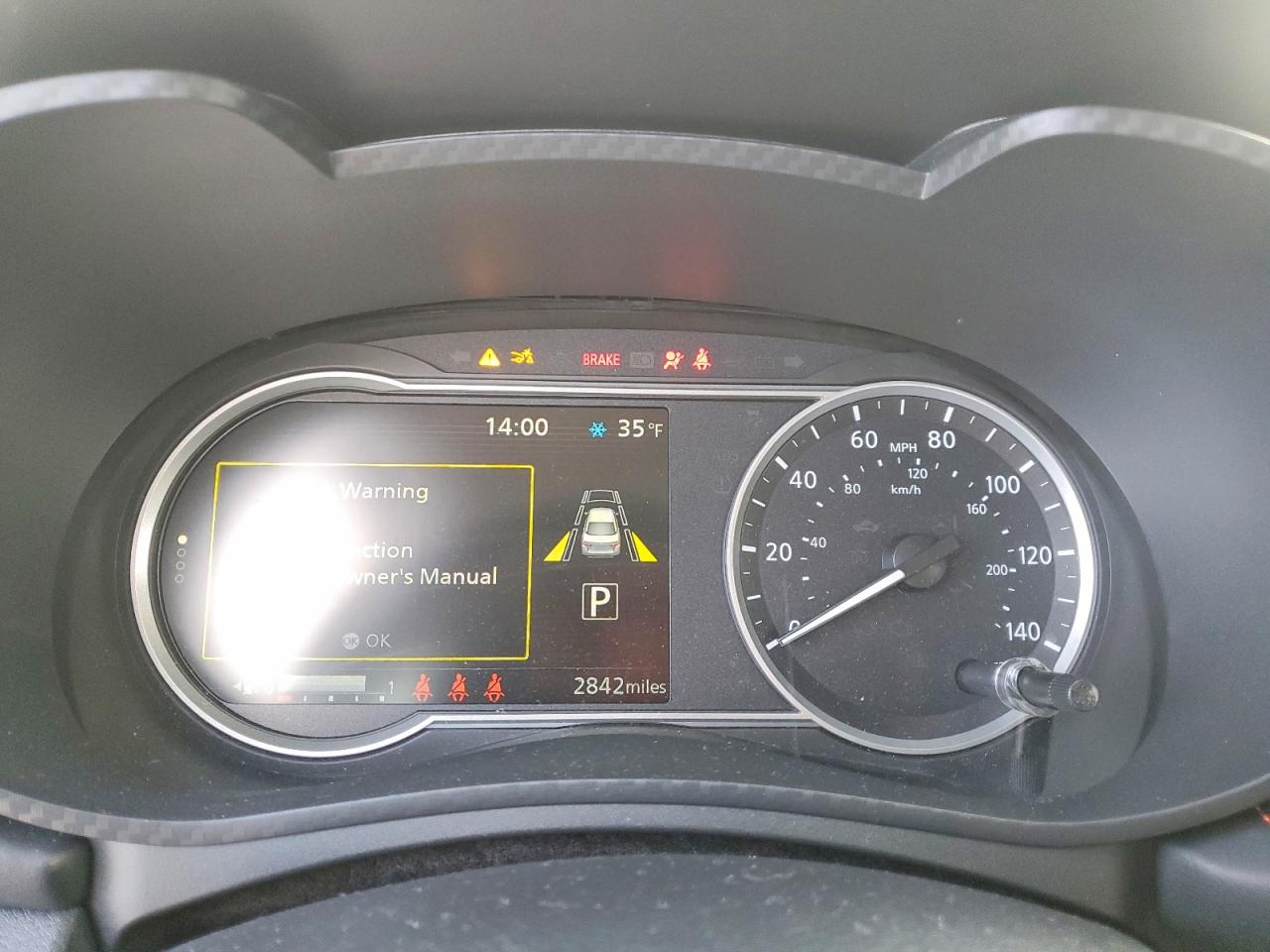2025 NISSAN VERSA SR photo 9