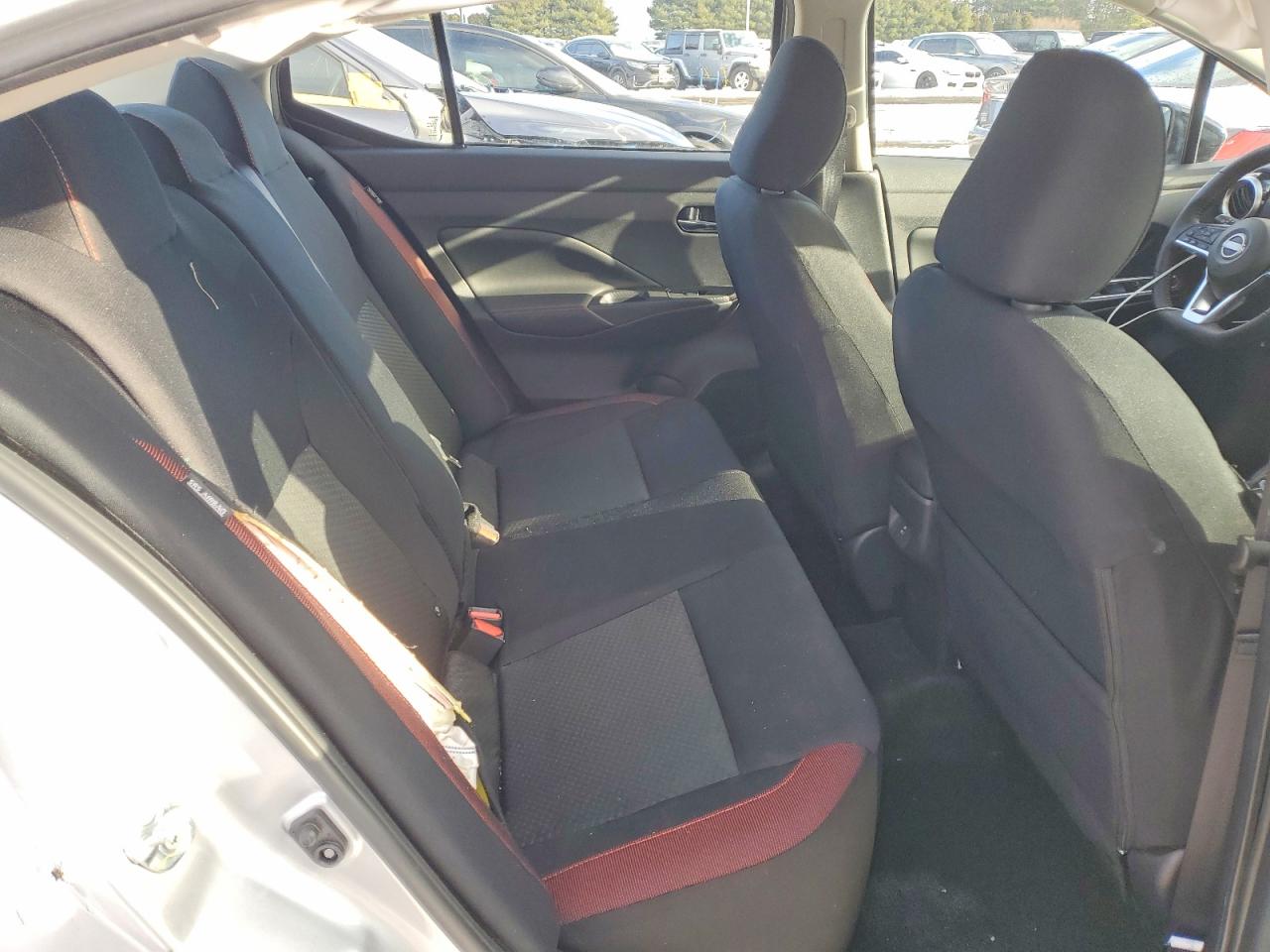 2025 NISSAN VERSA SR photo 10