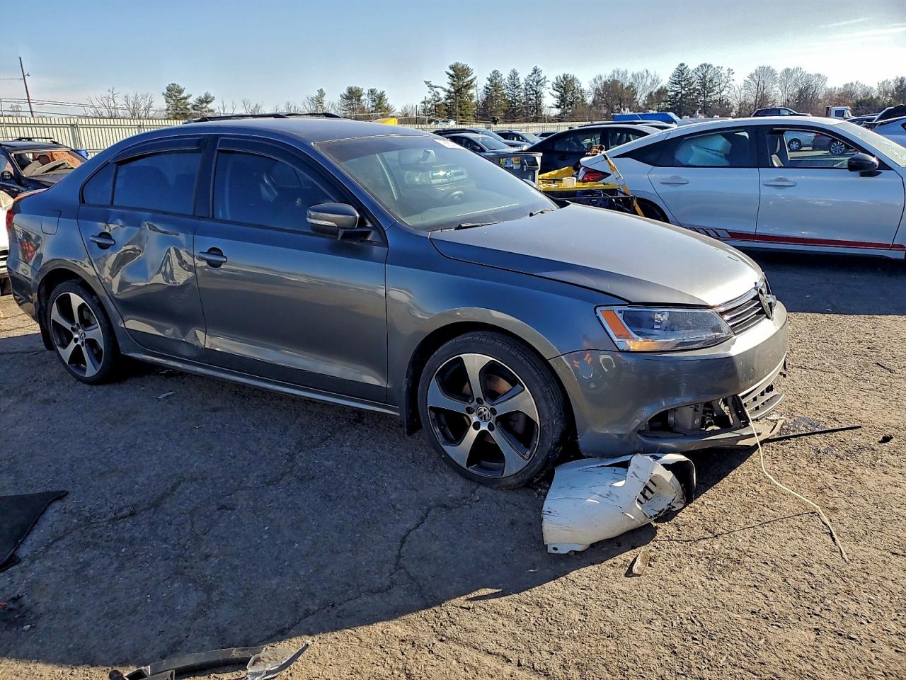 2012 VOLKSWAGEN JETTA SE photo 4