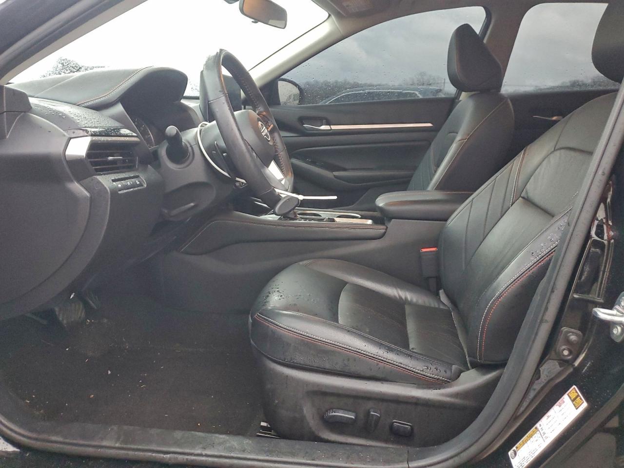 2024 NISSAN ALTIMA SR photo 13