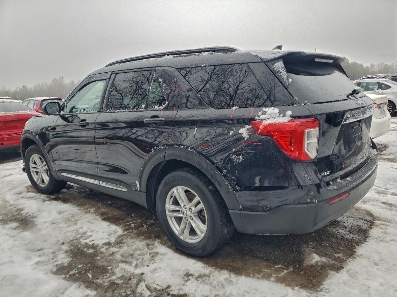 2020 FORD EXPLORER XLT photo 3