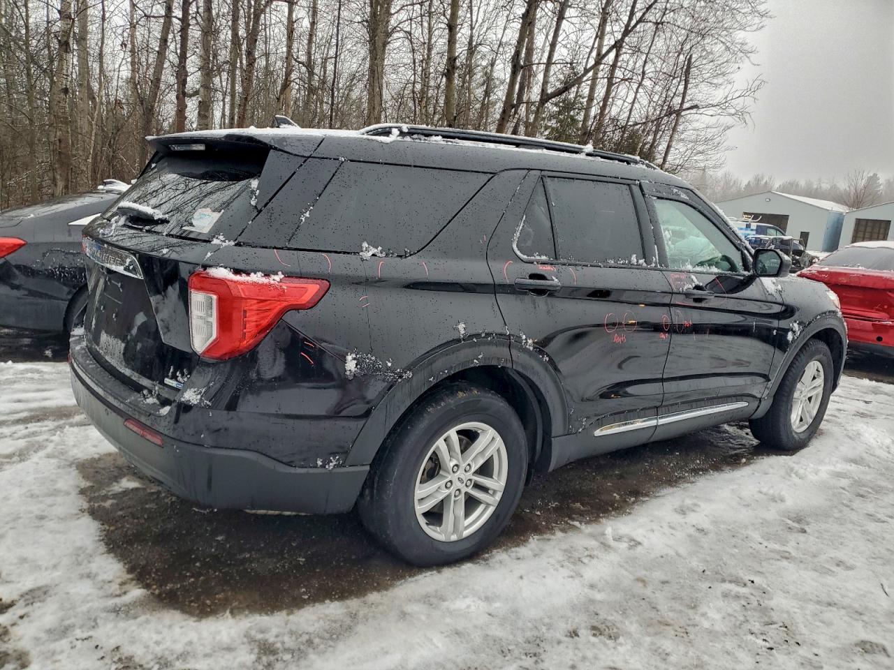 2020 FORD EXPLORER XLT photo 5