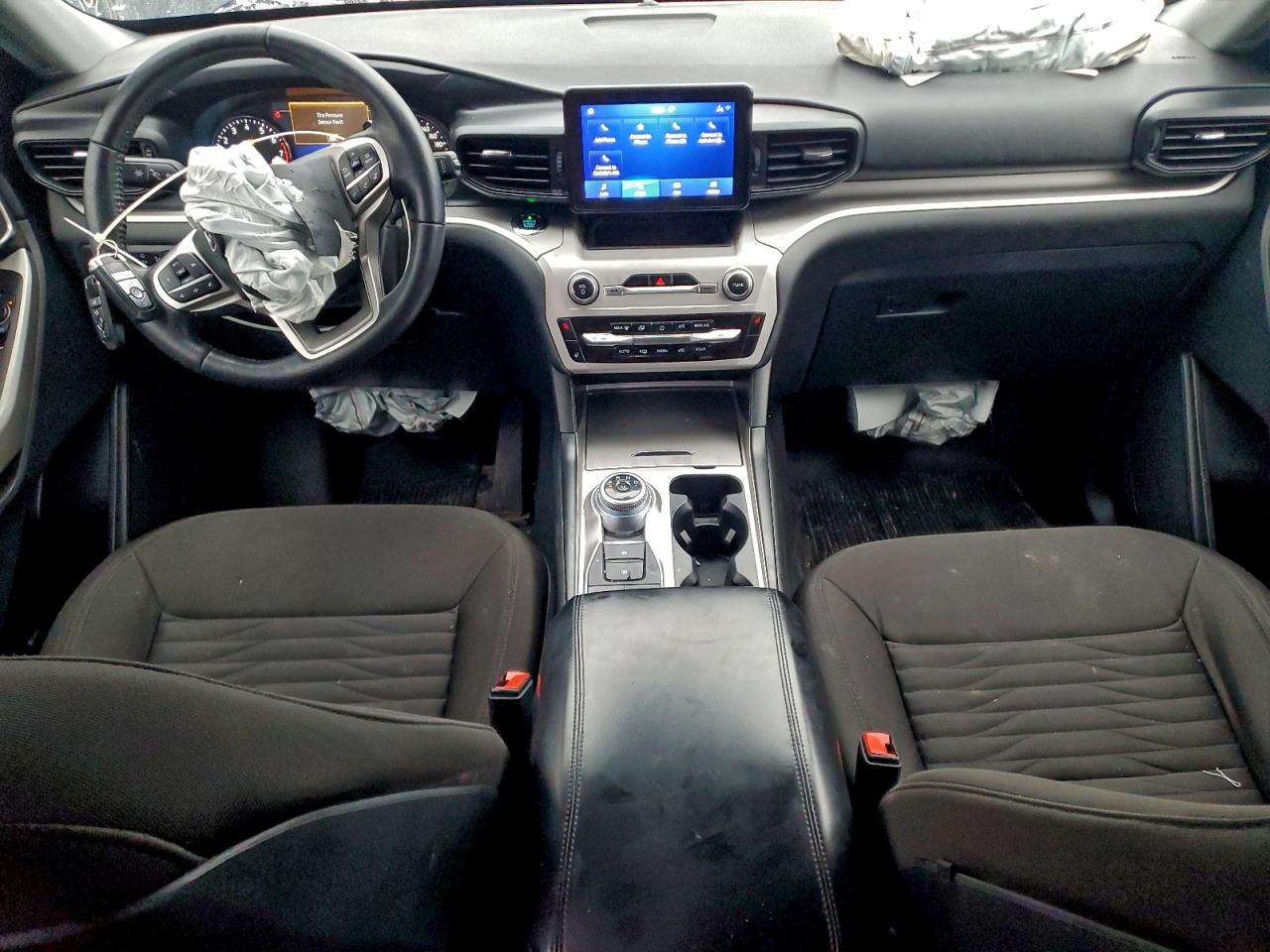 2020 FORD EXPLORER XLT photo 15