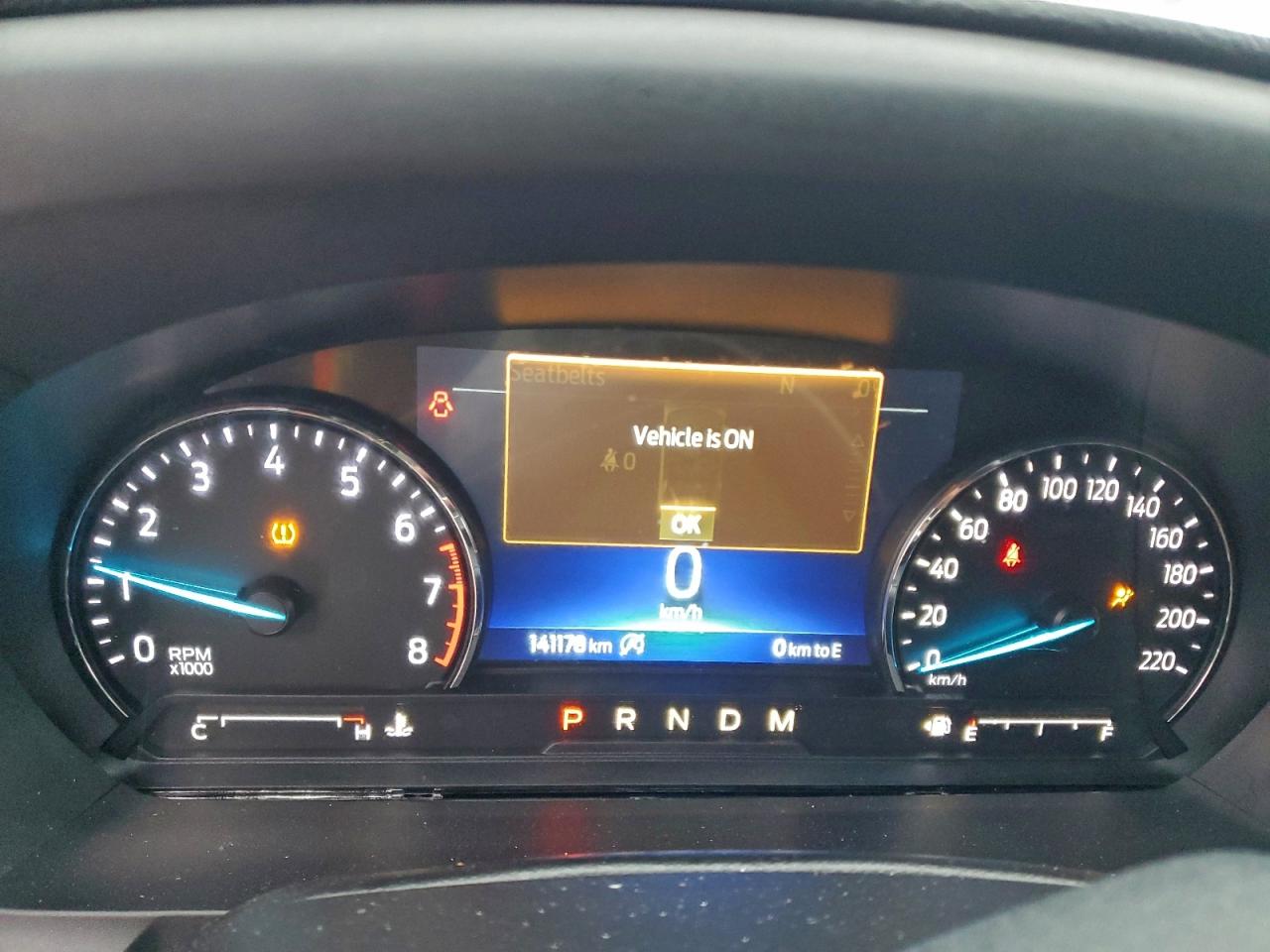 2020 FORD EXPLORER XLT photo 17