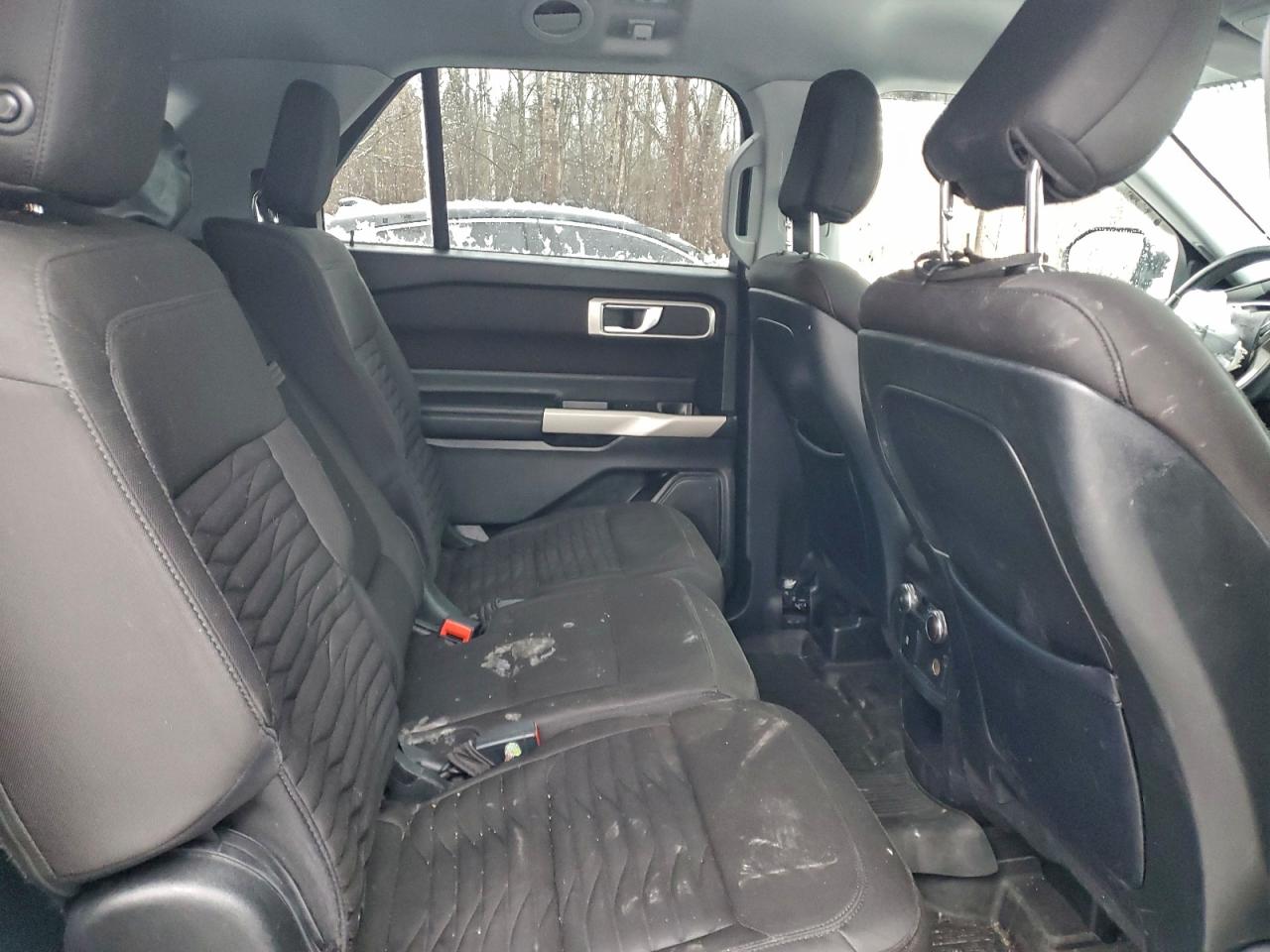 2020 FORD EXPLORER XLT photo 21
