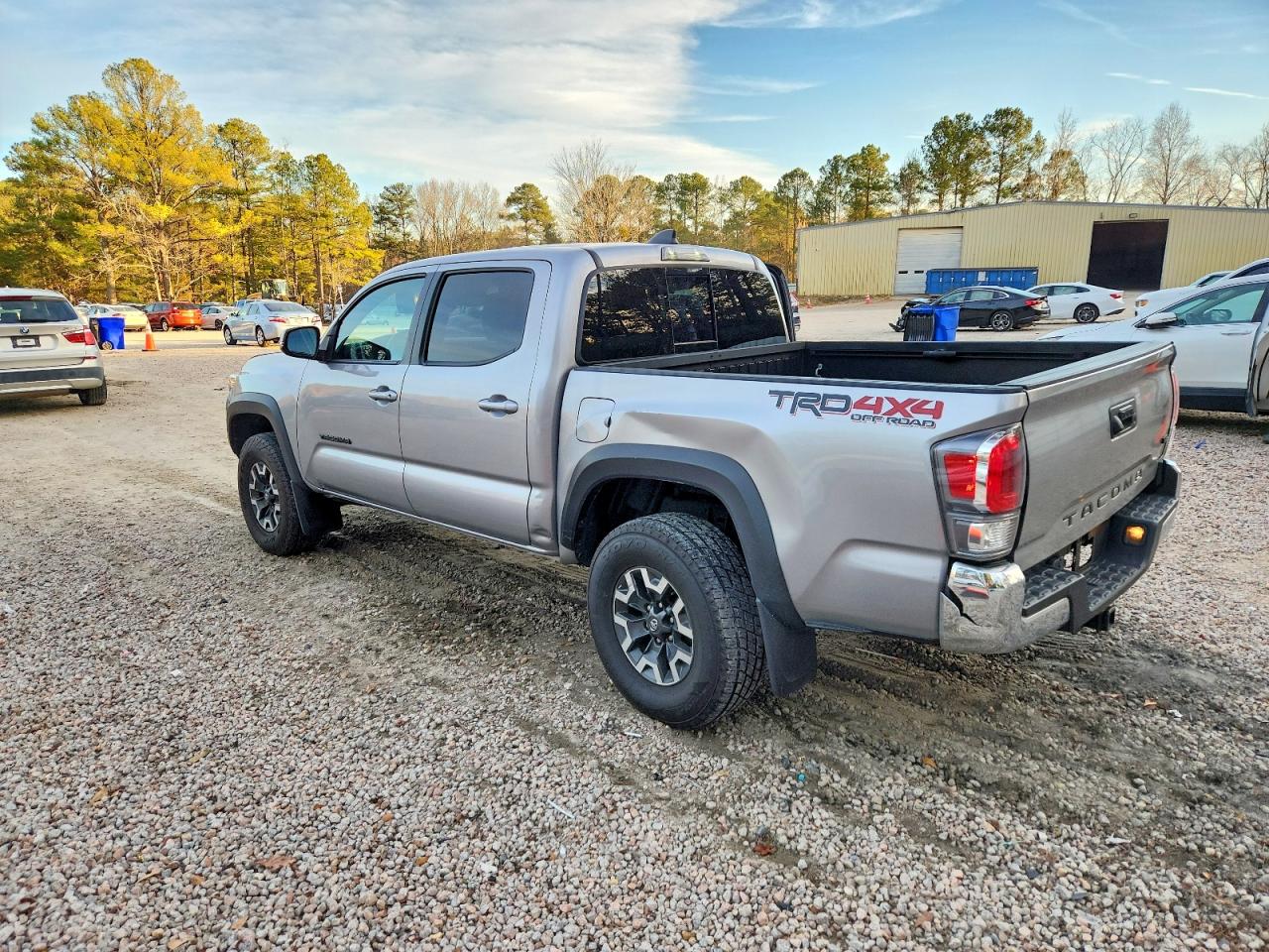 2021 TOYOTA TACOMA DOUBLE CAB photo 2