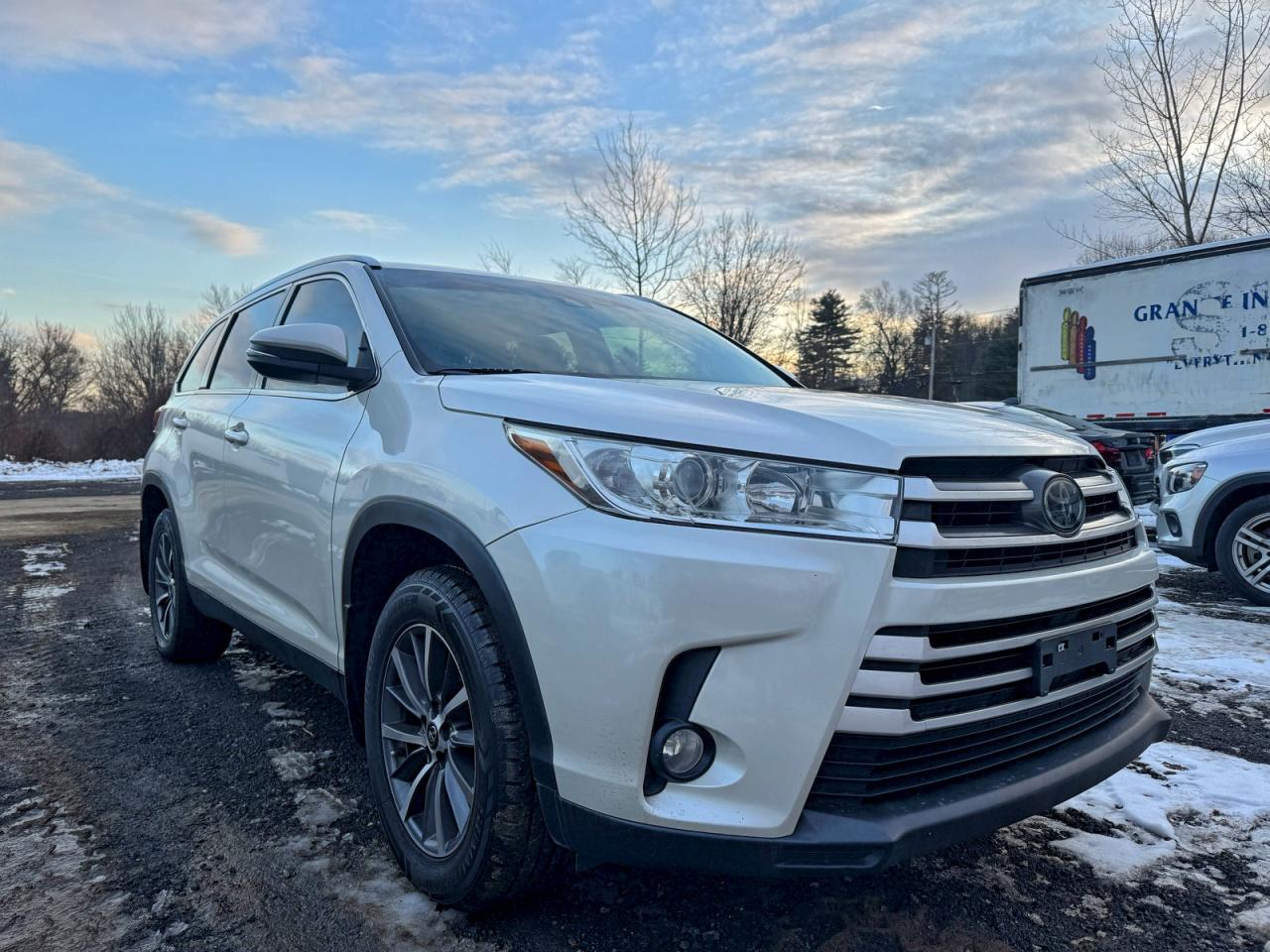 2019 TOYOTA HIGHLANDER