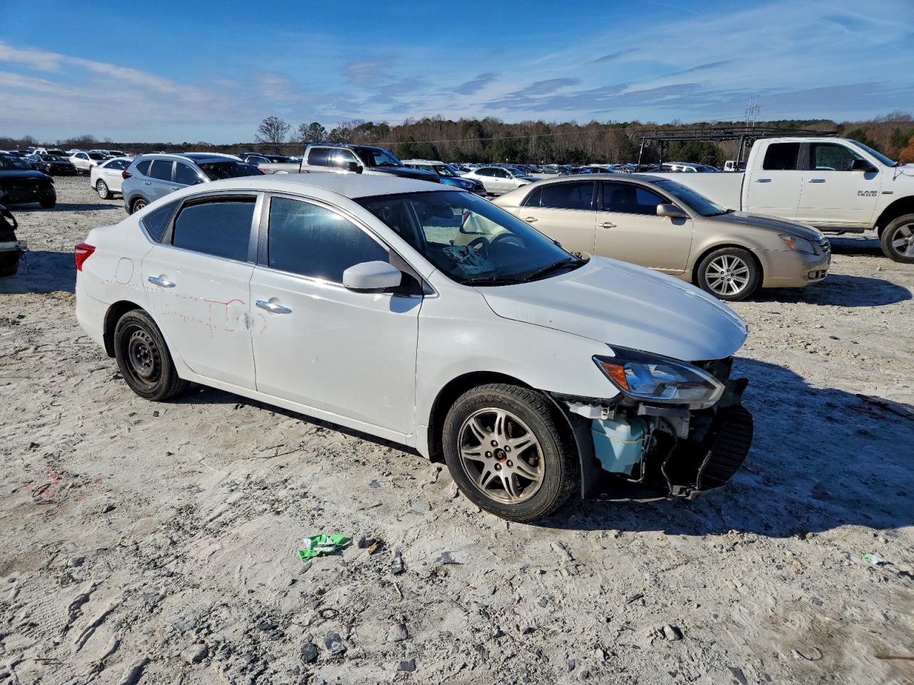 2016 NISSAN SENTRA S photo 4