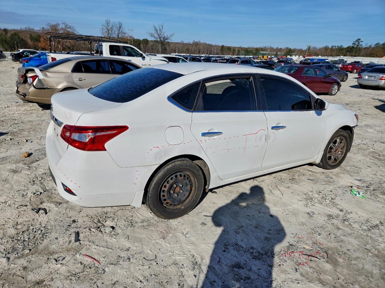 2016 NISSAN SENTRA S photo 3