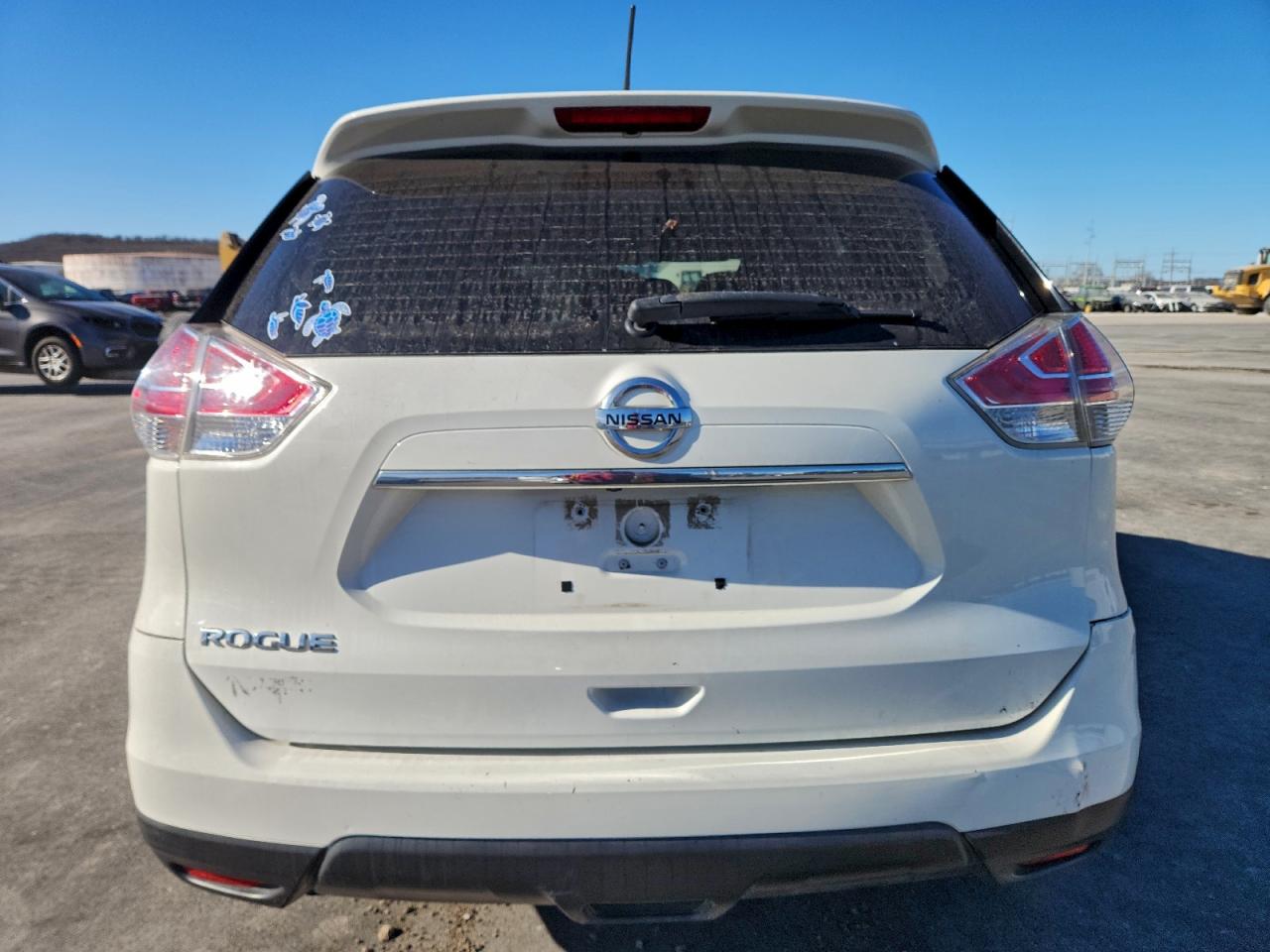 2016 NISSAN ROGUE S photo 6