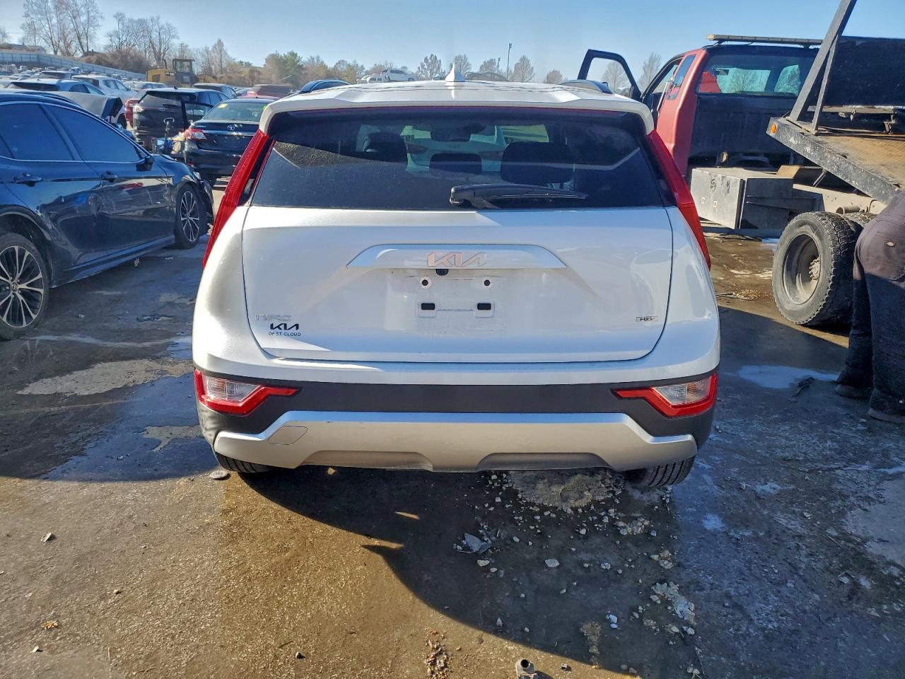 2025 KIA NIRO LX photo 6
