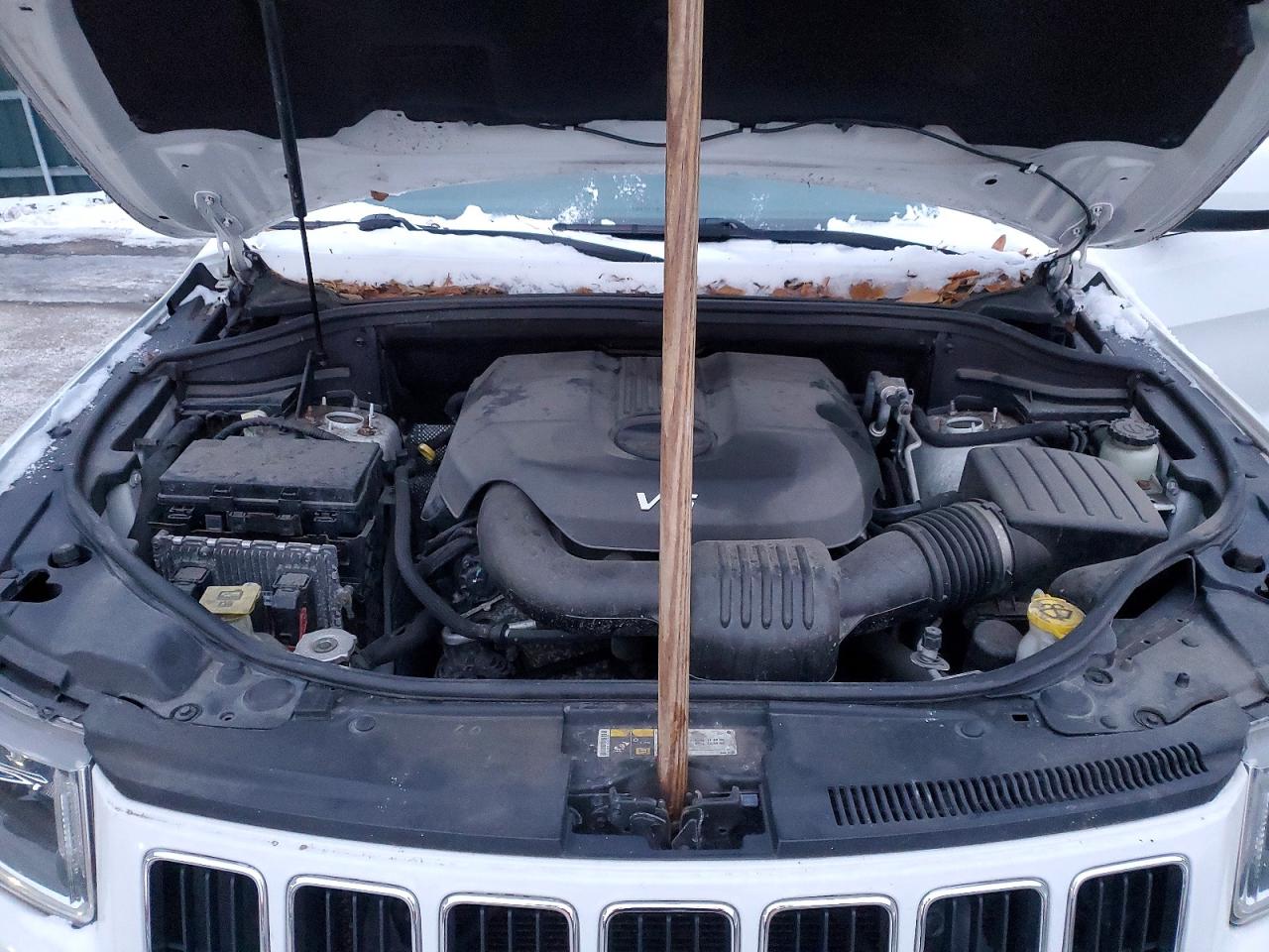 2014 JEEP GRAND CHEROKEE LAREDO photo 23