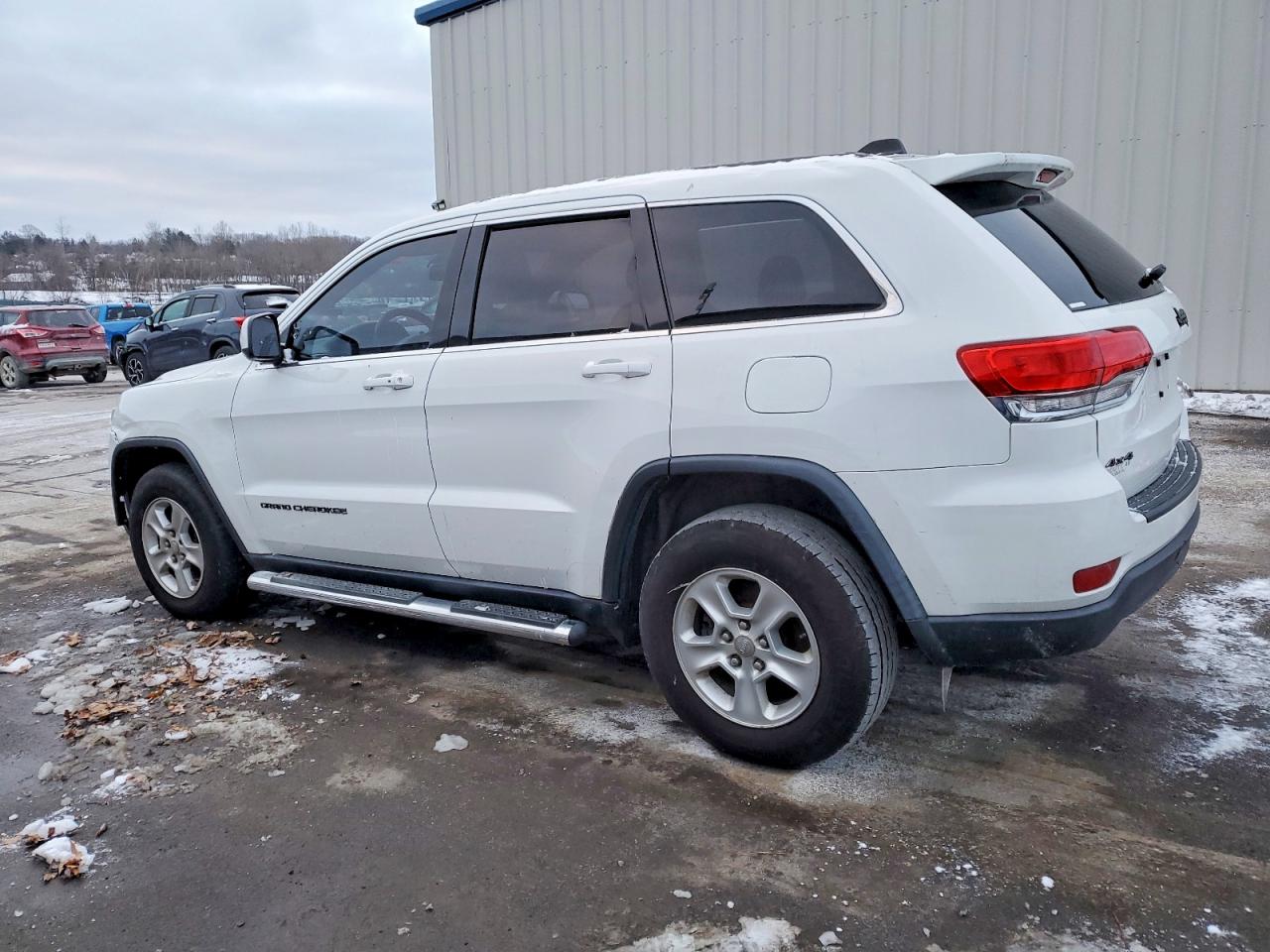 2014 JEEP GRAND CHEROKEE LAREDO photo 3