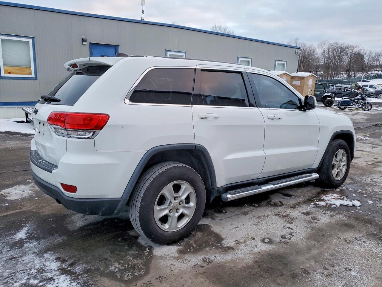 2014 JEEP GRAND CHEROKEE LAREDO photo 5