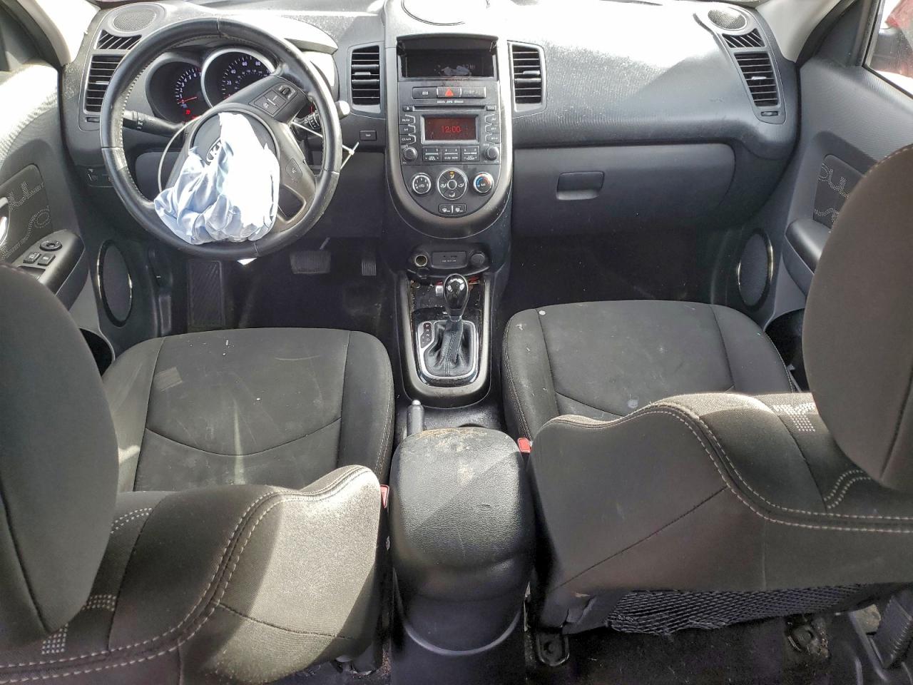 2013 KIA SOUL + photo 8