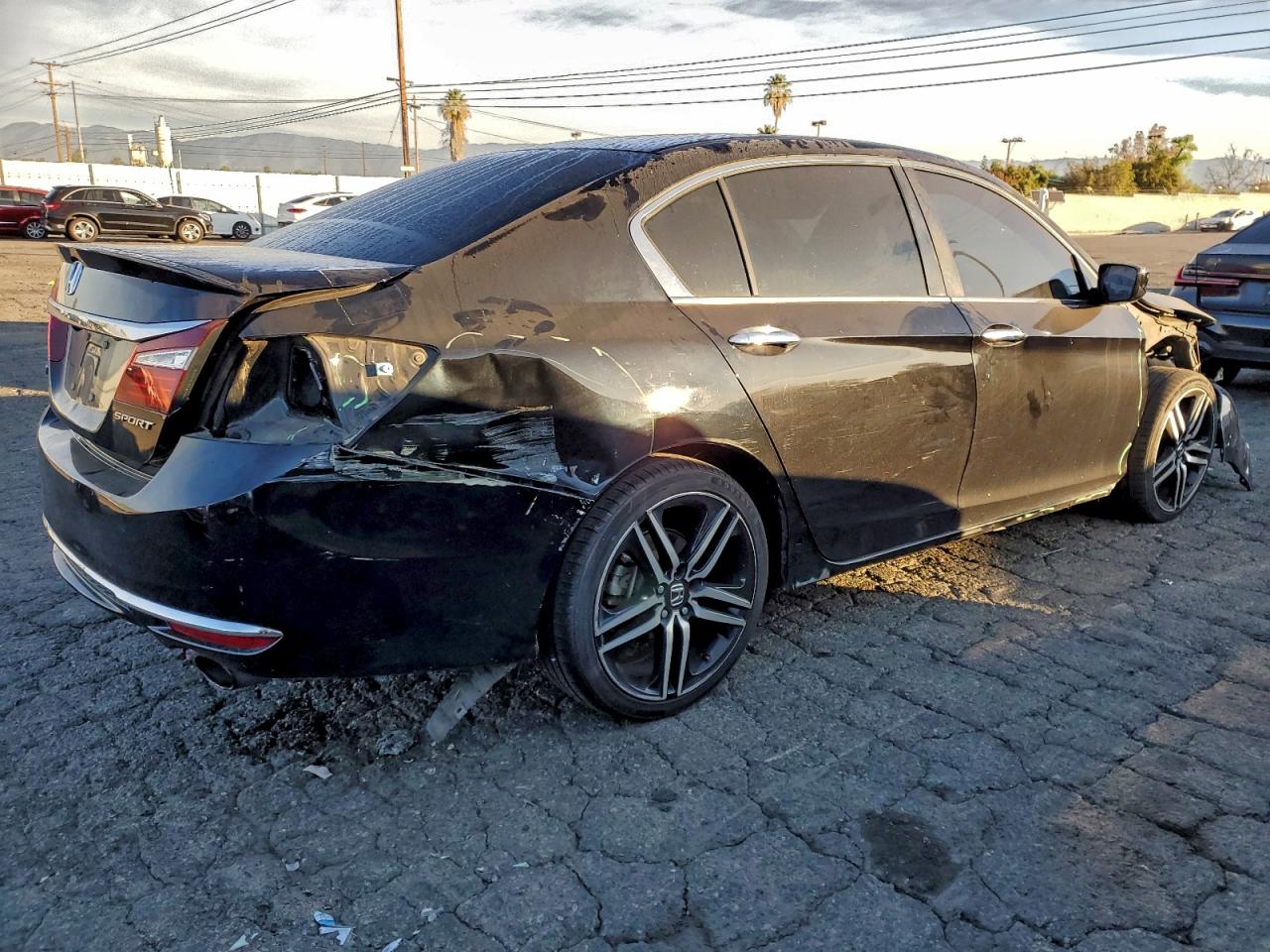 2017 HONDA ACCORD SPORT photo 3