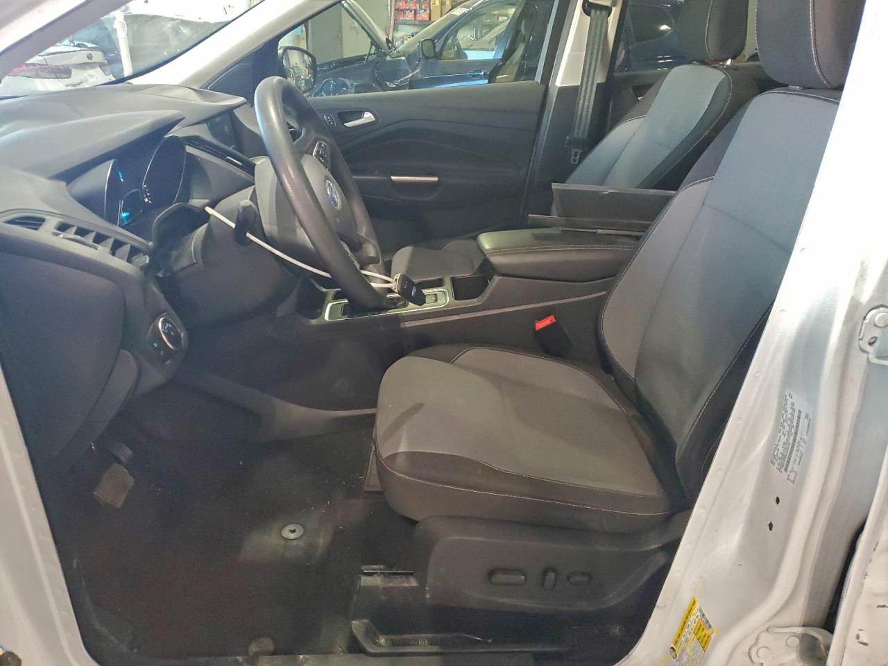 2019 FORD ESCAPE SE photo 7