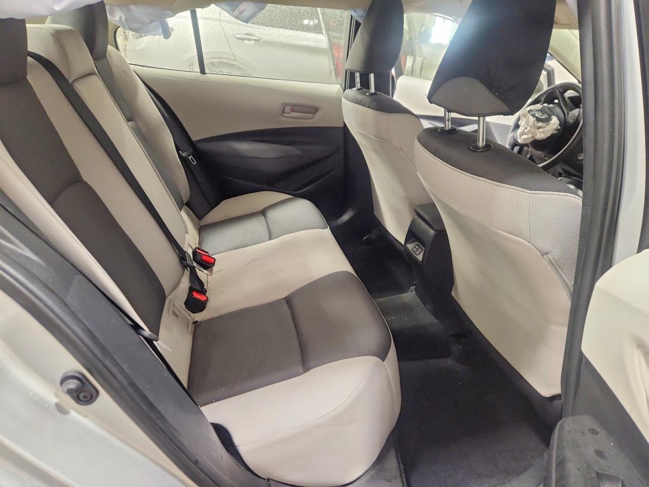 2024 TOYOTA COROLLA LE photo 10