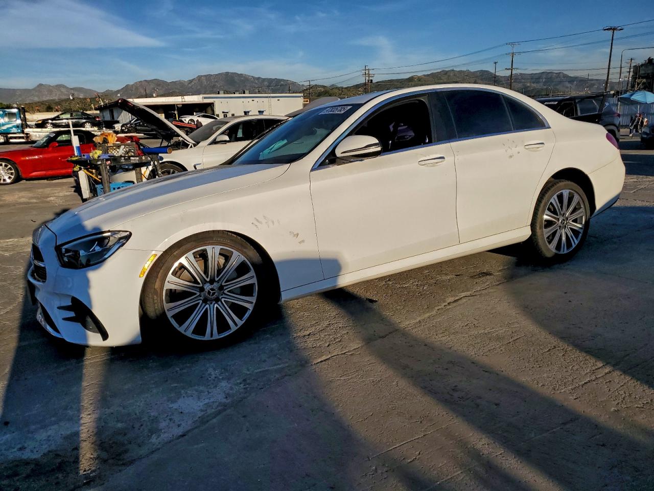 2022 MERCEDES-BENZ E