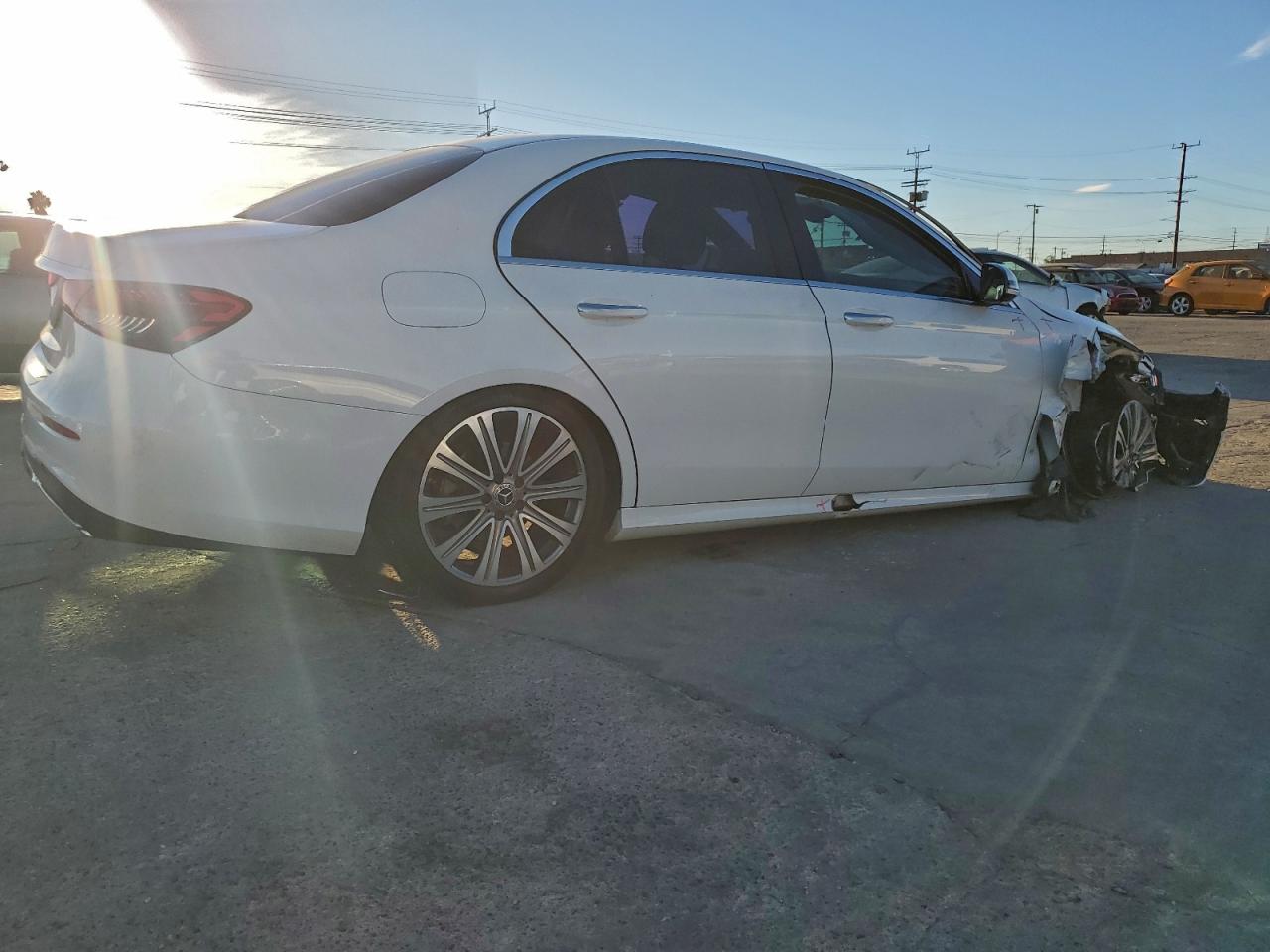 2022 MERCEDES-BENZ E 350 photo 3