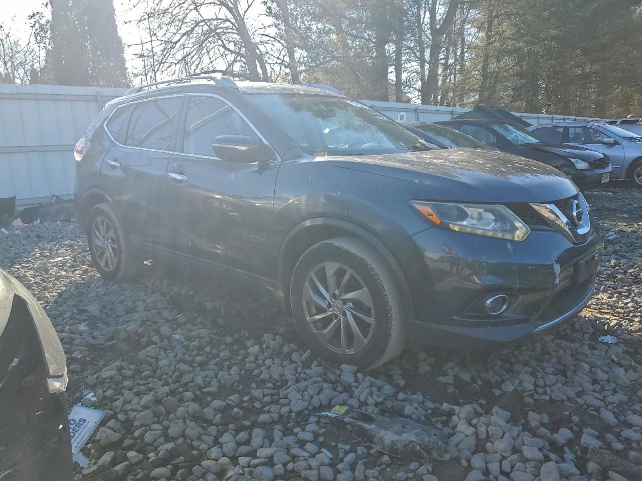 2014 NISSAN ROGUE S photo 4