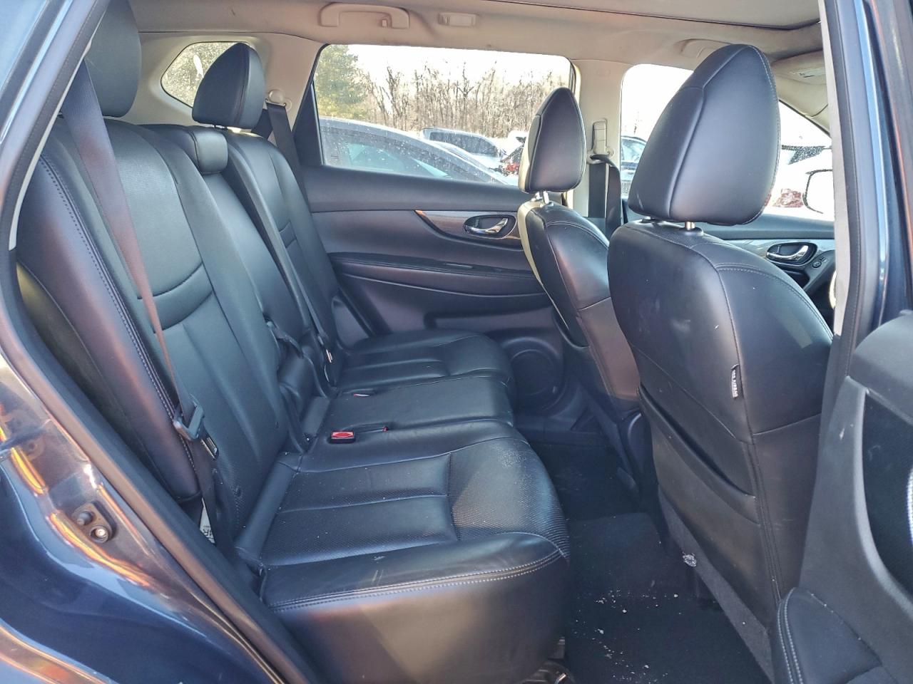 2014 NISSAN ROGUE S photo 11