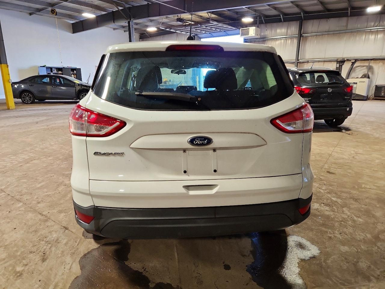 2013 FORD ESCAPE S photo 6