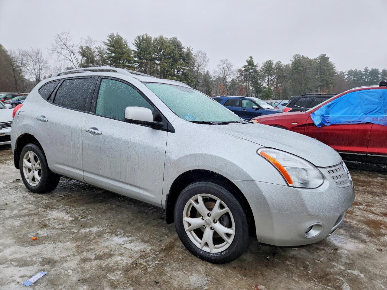 2010 NISSAN ROGUE S photo 4
