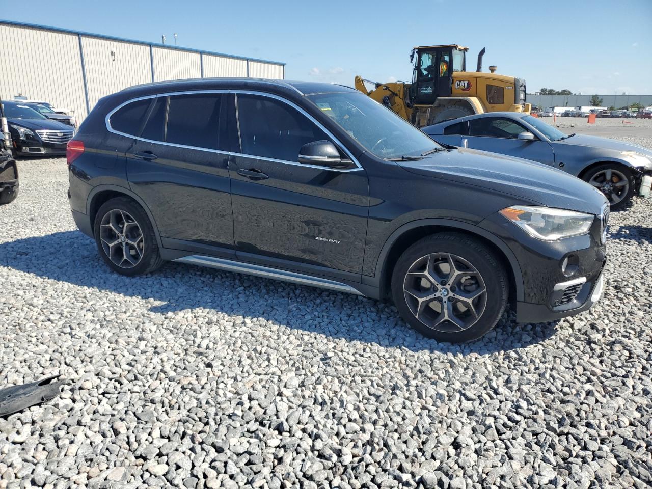 2016 BMW X1 XDRIVE28I photo 4