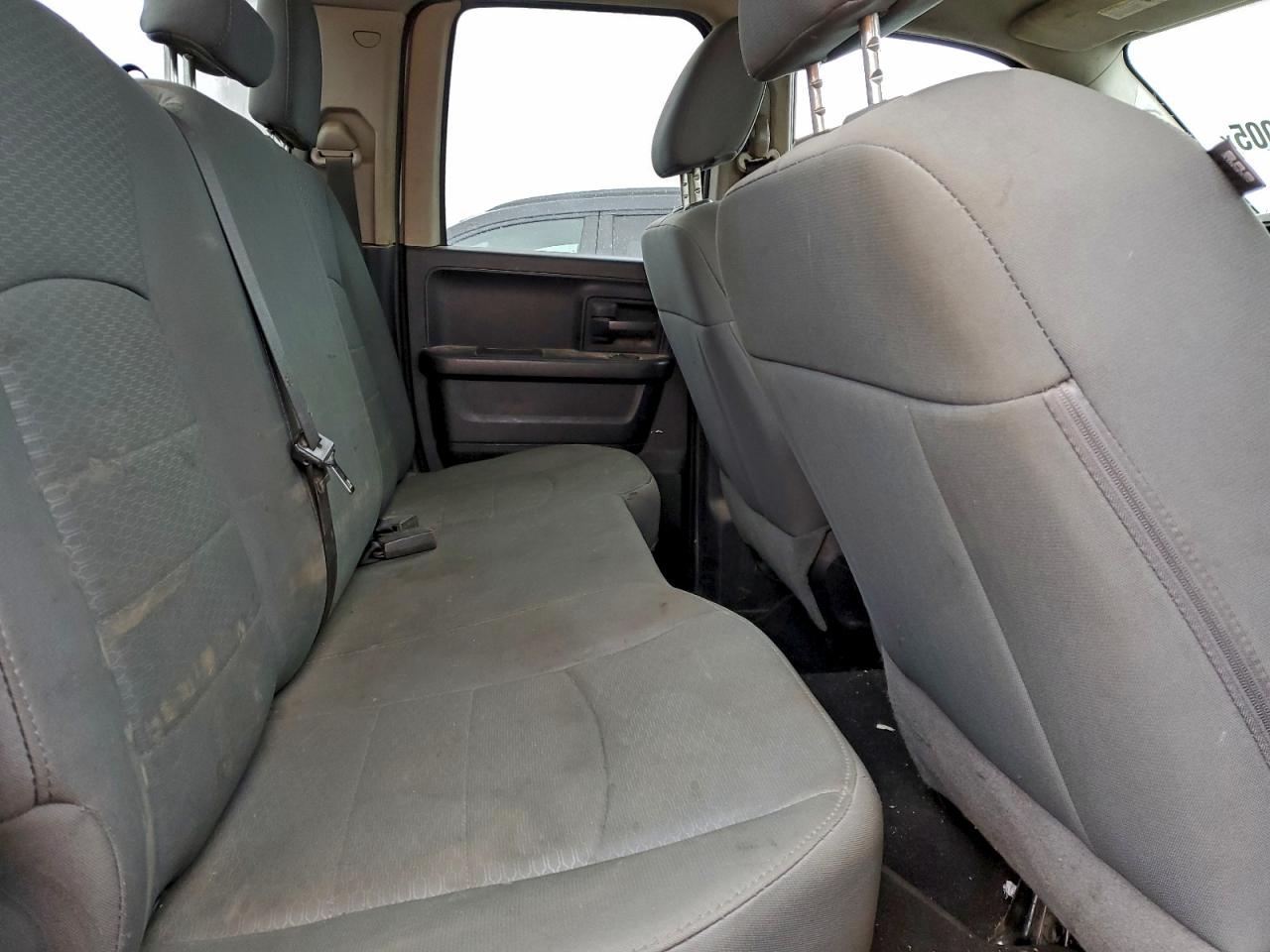 2018 RAM 1500 ST photo 10