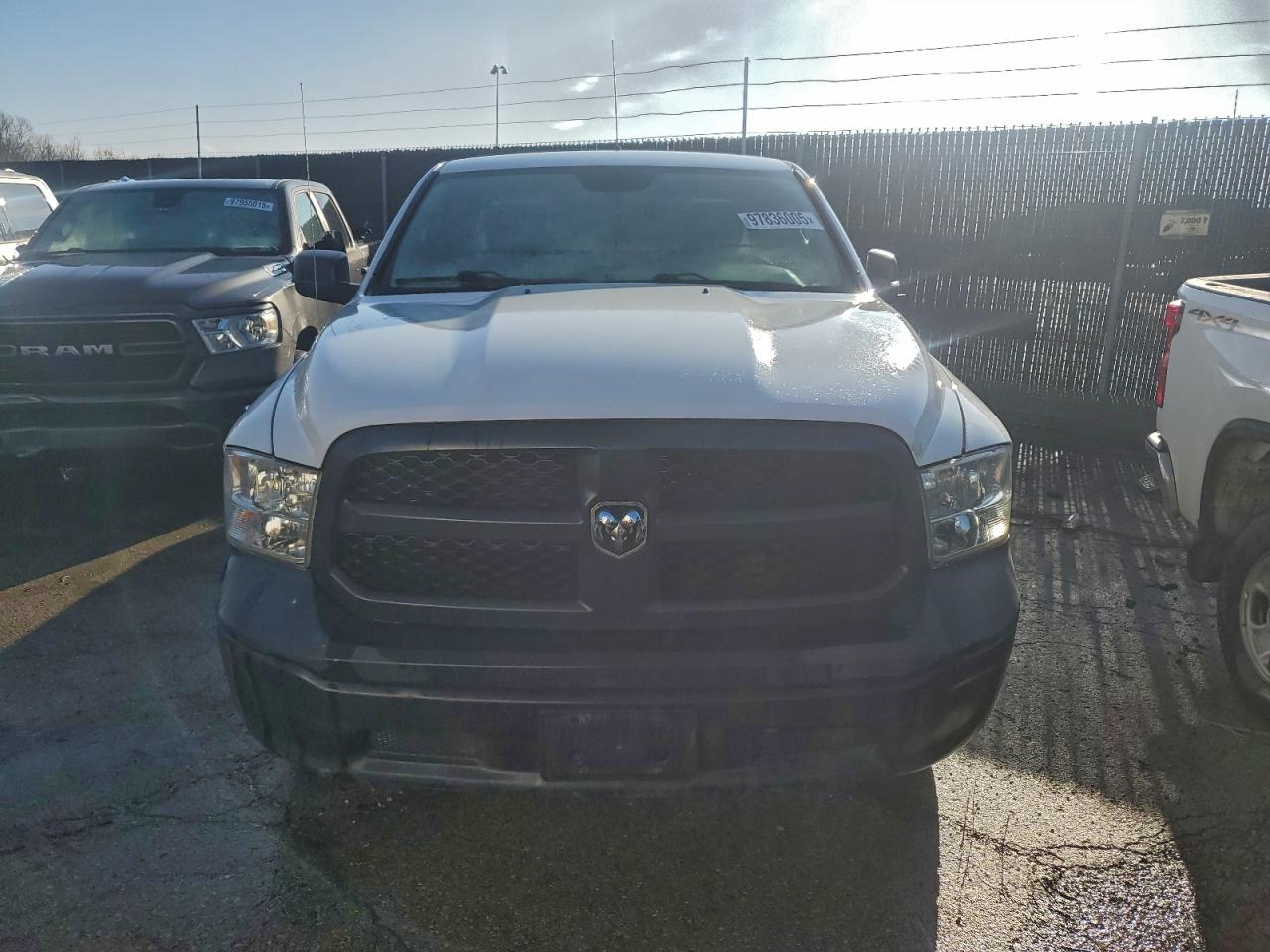 2018 RAM 1500 ST photo 5