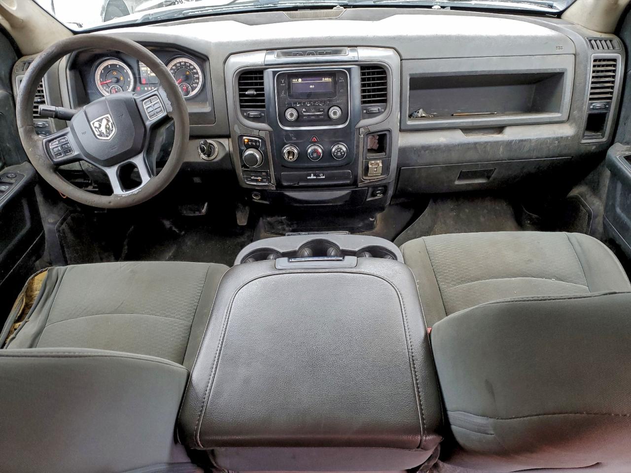 2018 RAM 1500 ST photo 8