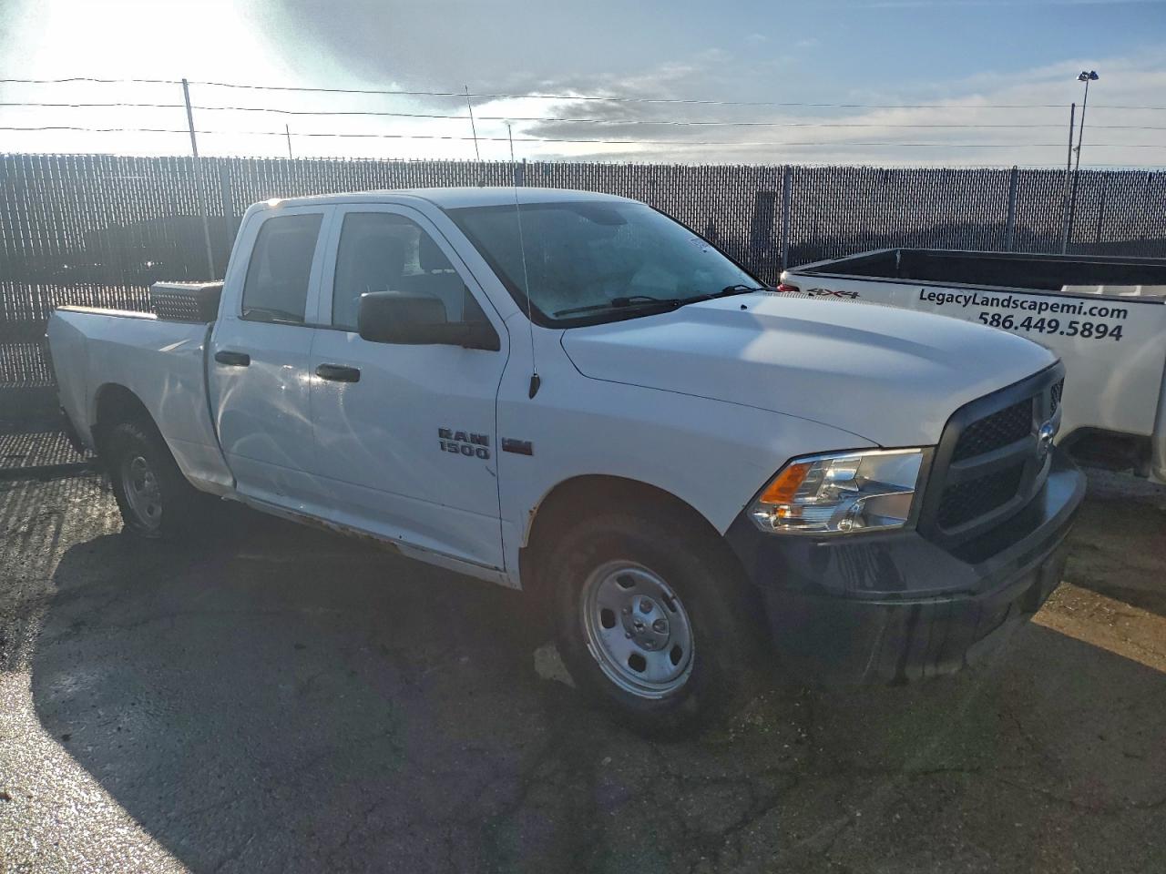 2018 RAM 1500 ST photo 4
