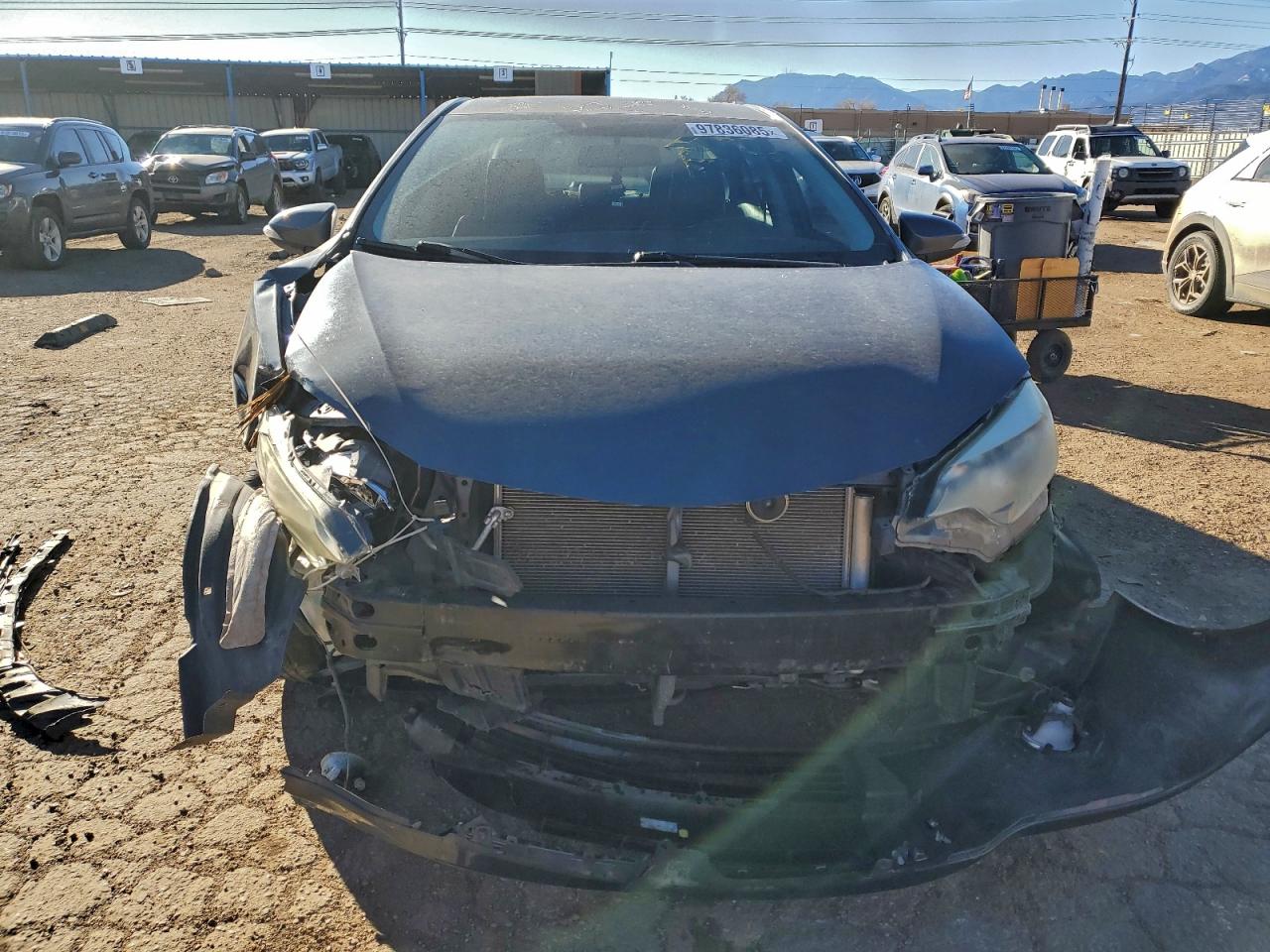 2015 TOYOTA COROLLA L photo 5