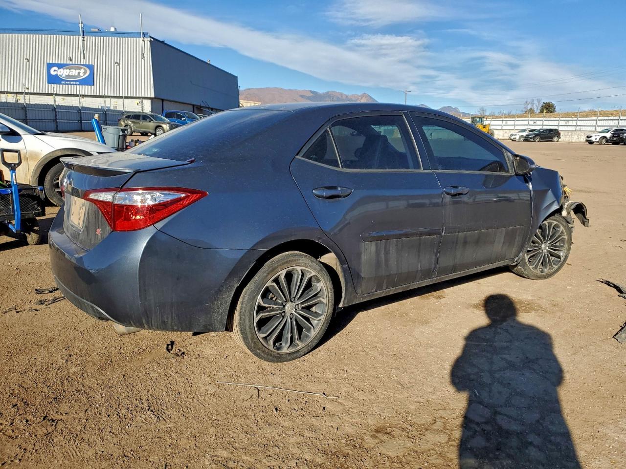 2015 TOYOTA COROLLA L photo 3