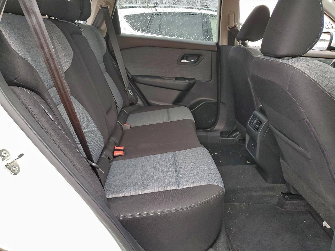 2023 NISSAN ROGUE SV photo 11