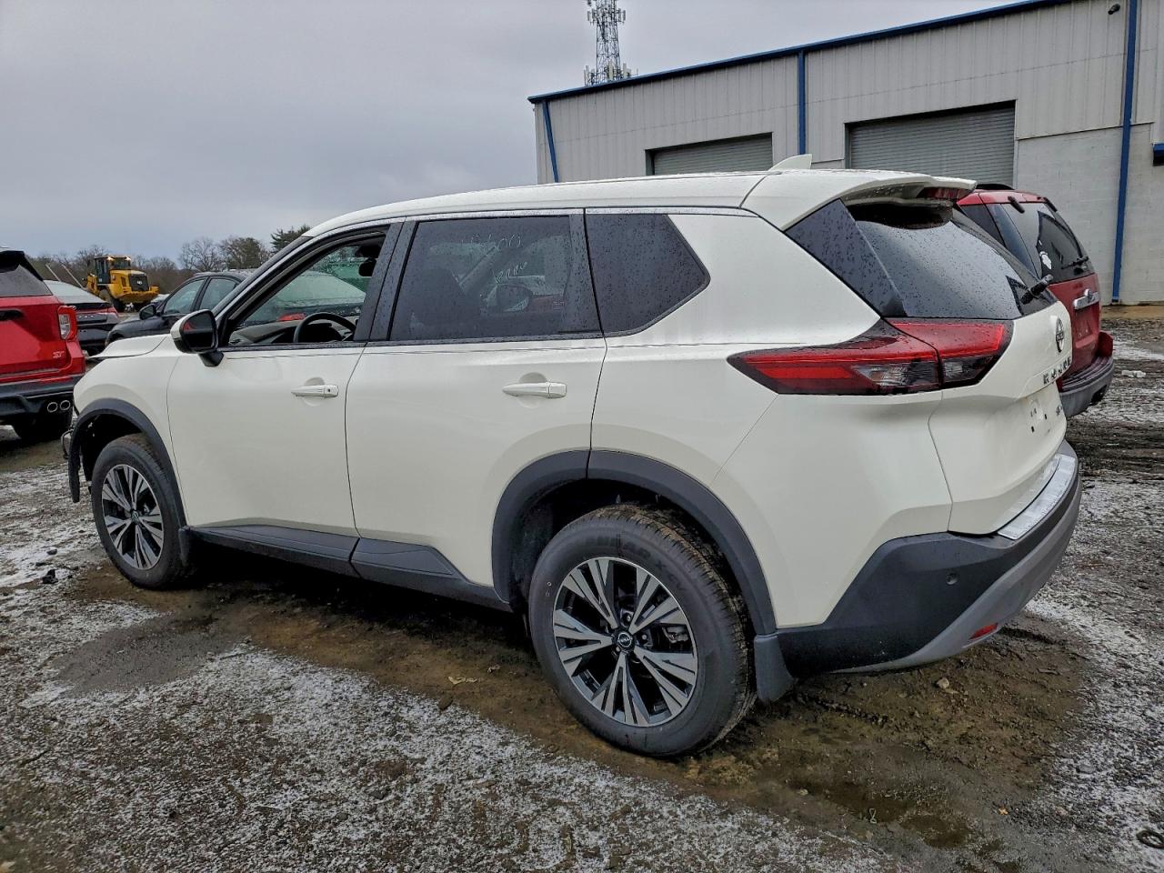 2023 NISSAN ROGUE SV photo 2