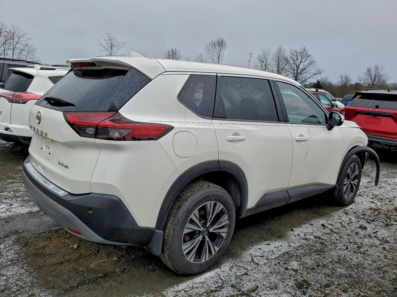 2023 NISSAN ROGUE SV photo 3