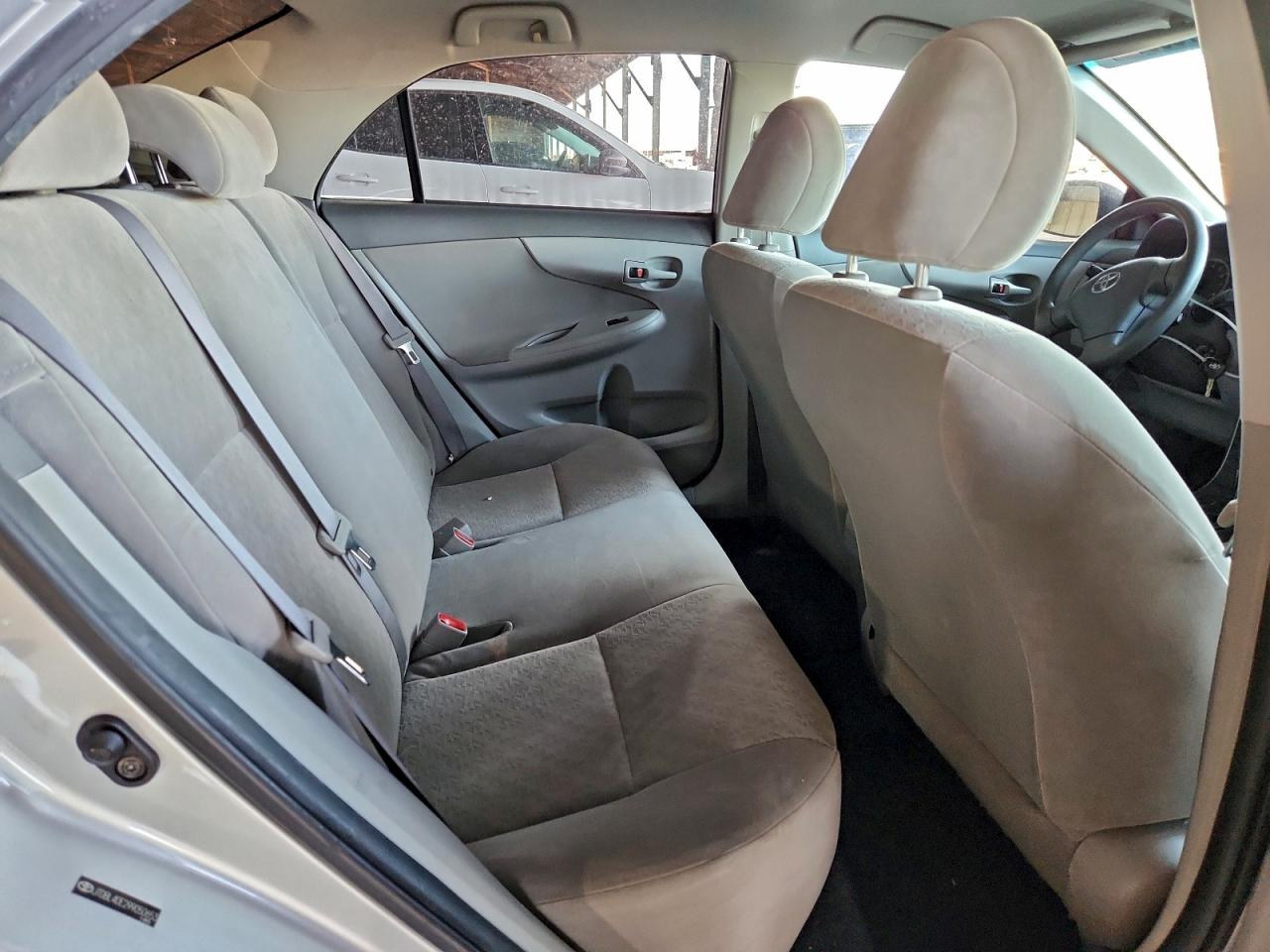 2009 TOYOTA COROLLA BASE photo 10