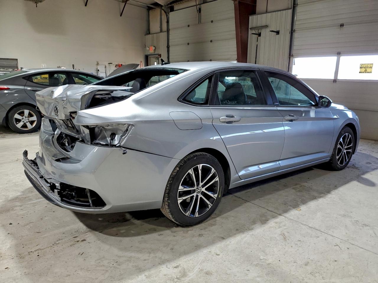 2023 VOLKSWAGEN JETTA SPORT photo 3